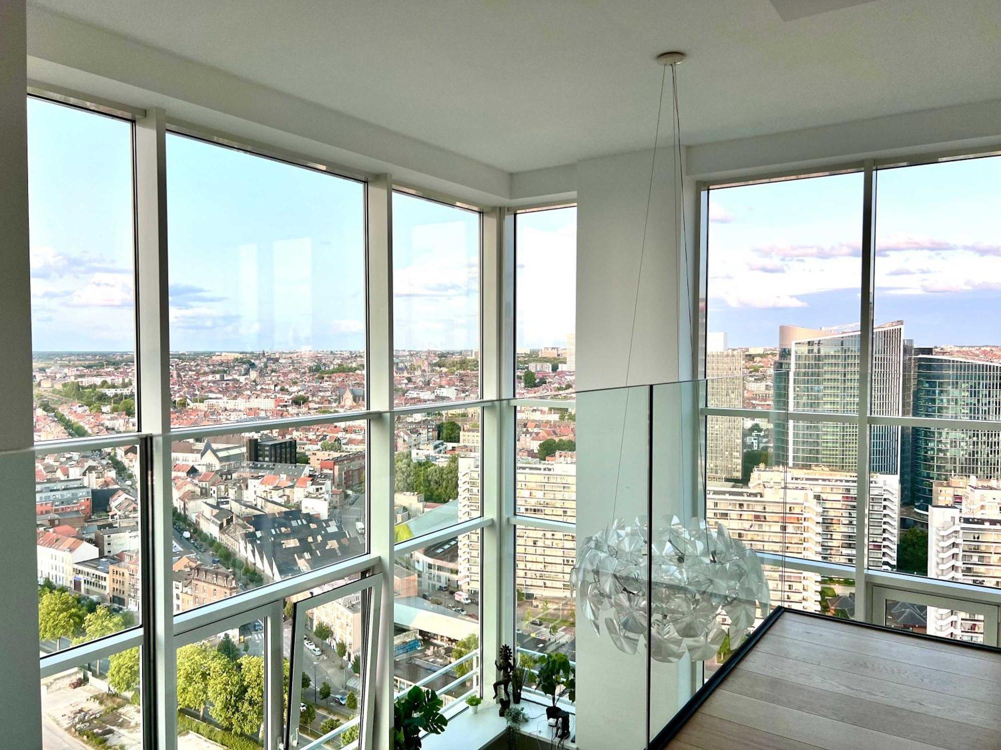 Appartement Penthouse 220 M2 Luxe & Vue Panoramique Brussel