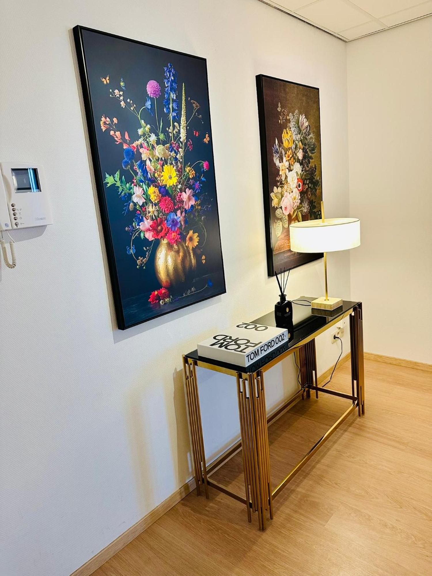 Grand Place - Prime Location 2 Bedroom Apartment Brussels