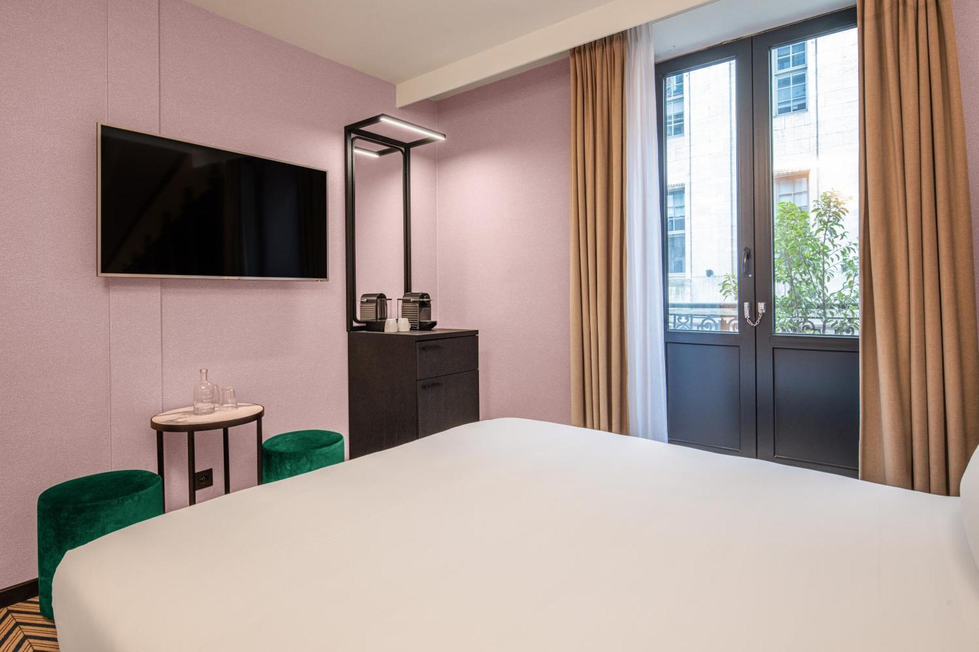 Hotel Numa Royal Galleries 4*