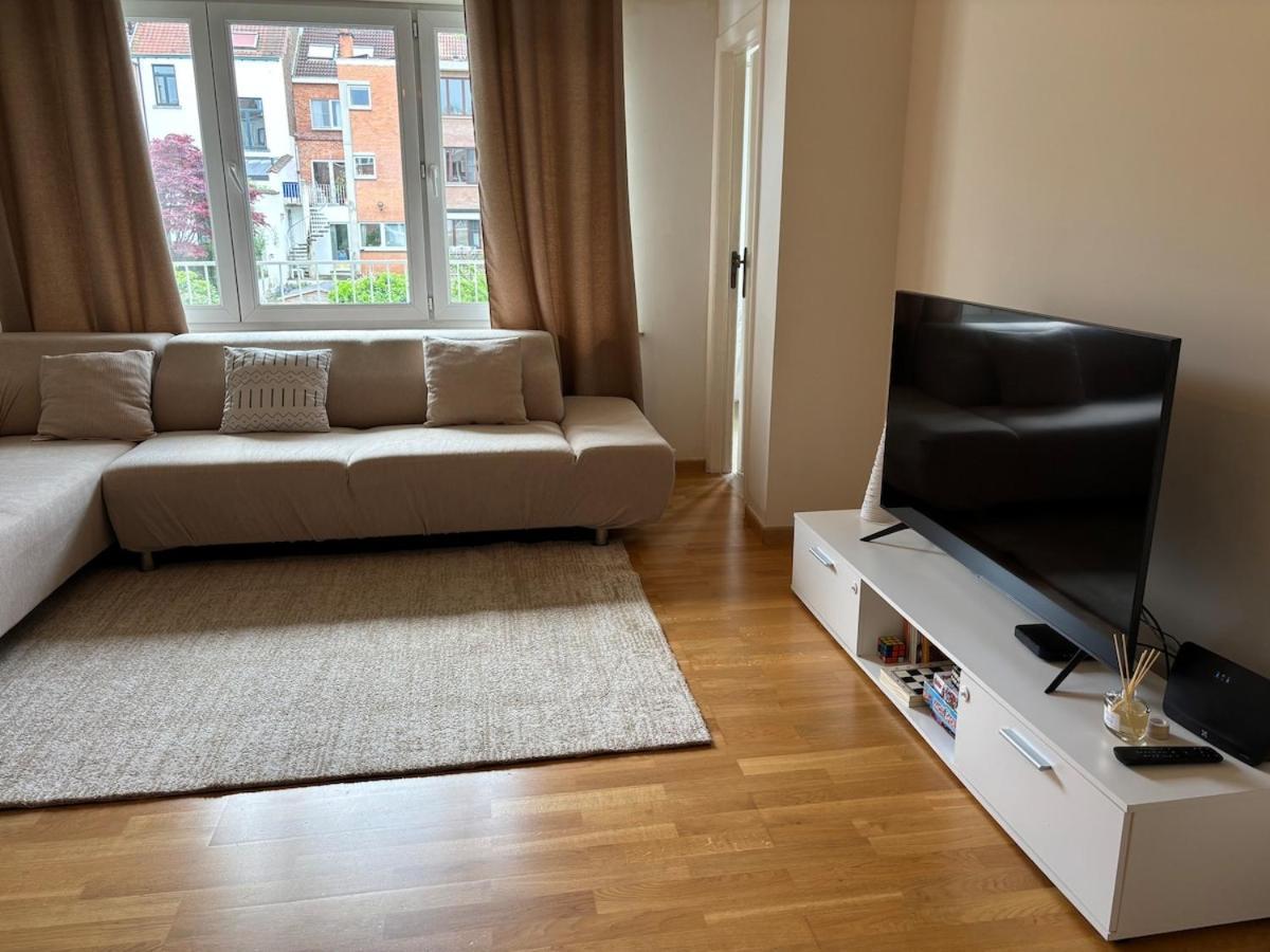 A And Quiet Apartment