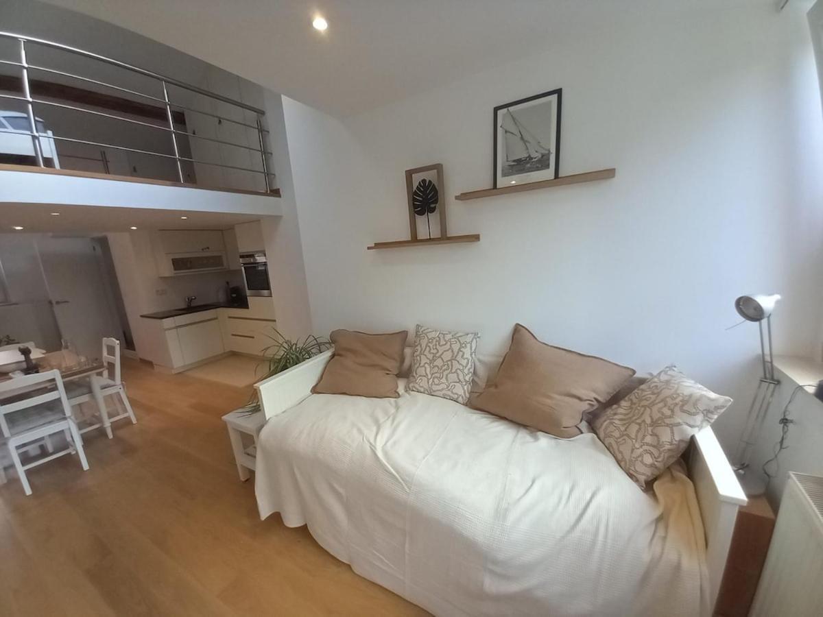 Maison Du Cinquantenaire - The Jubilee Loft Apartment