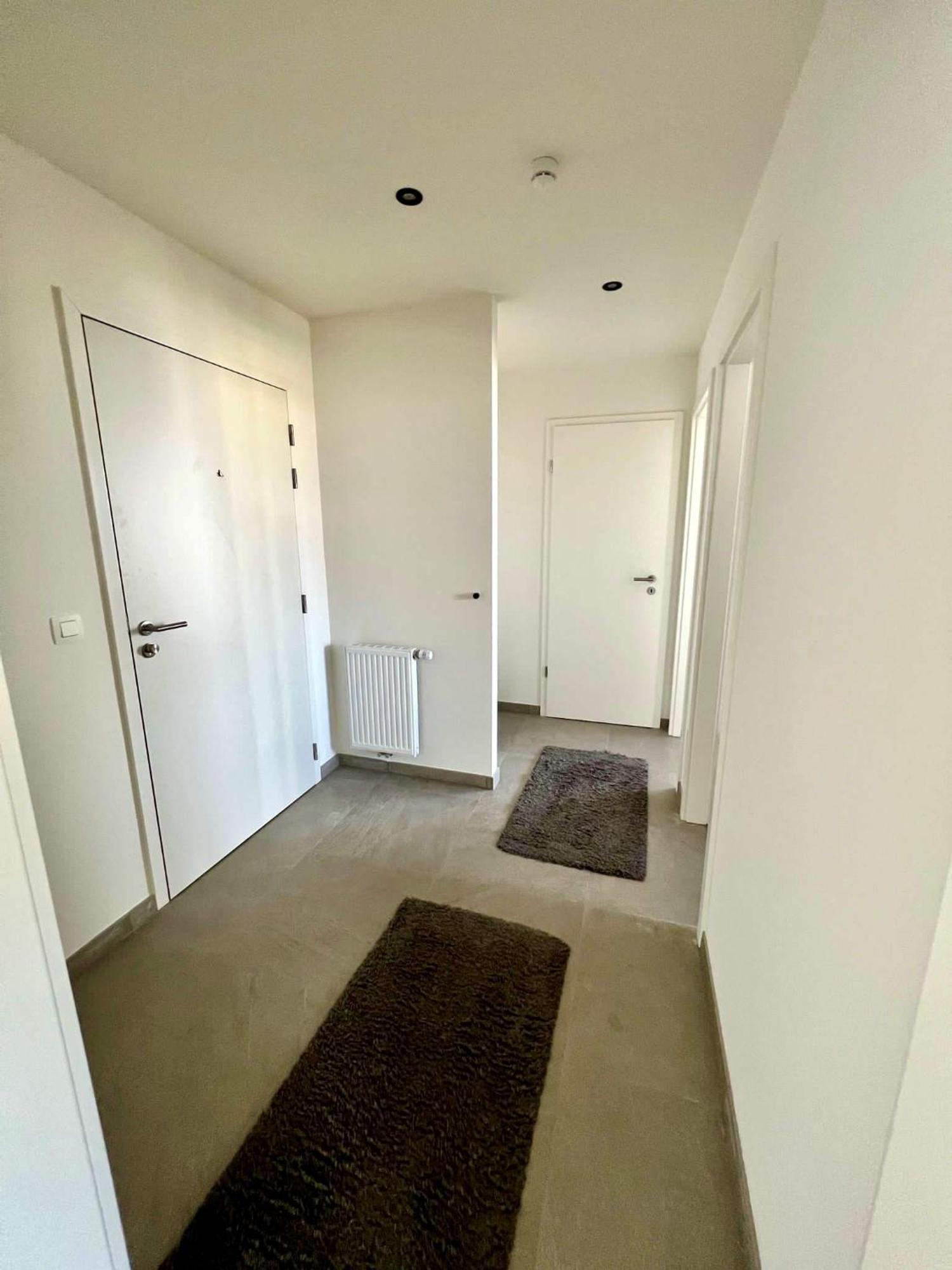 Family Friendly Close To The Atomium Apartment