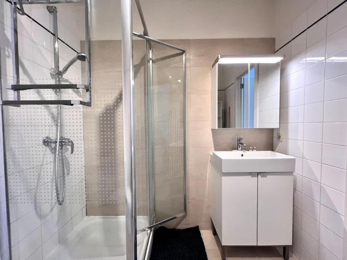 Apartment Chic Et Calme 2 Min Du Parlement Europeen *