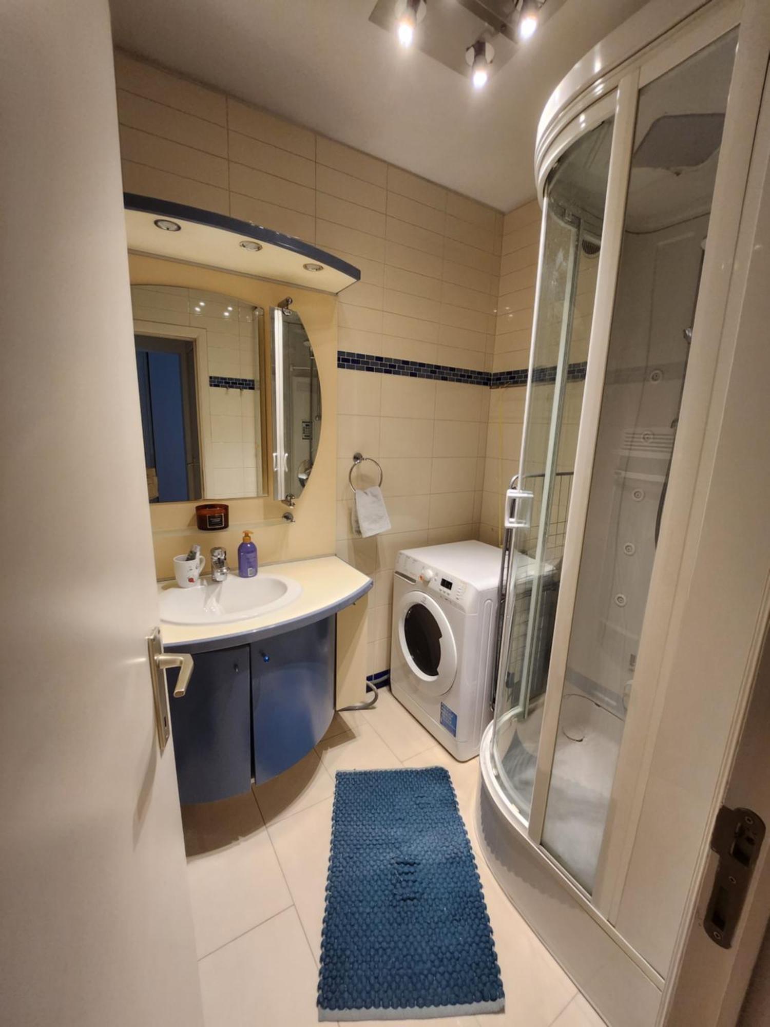 Gezellig Met Balkon Appartement *