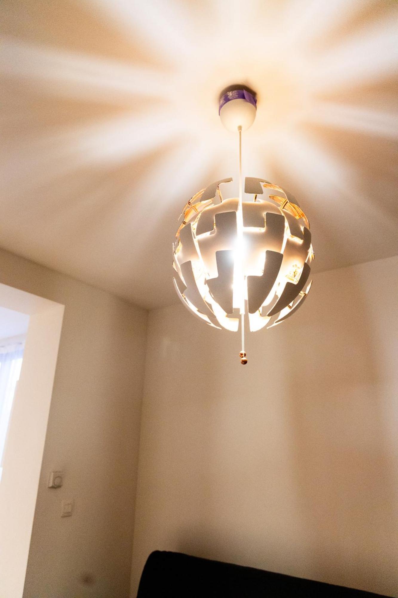 Sous Toit Lumineux Avec Garage Et 4 Pieces En Enfilade