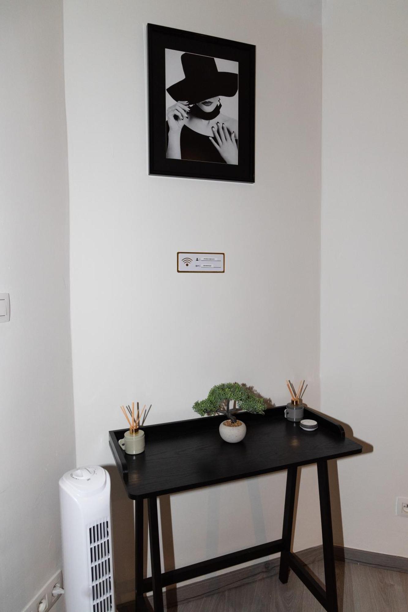 Sous Toit Lumineux Avec Garage Et 4 Pieces En Enfilade Apartment