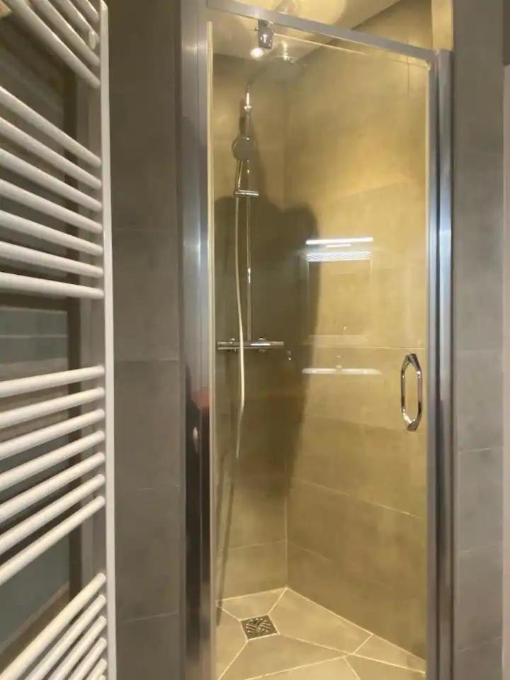 Beautiful And Warm Flat In Heart Of Appartement Brussel