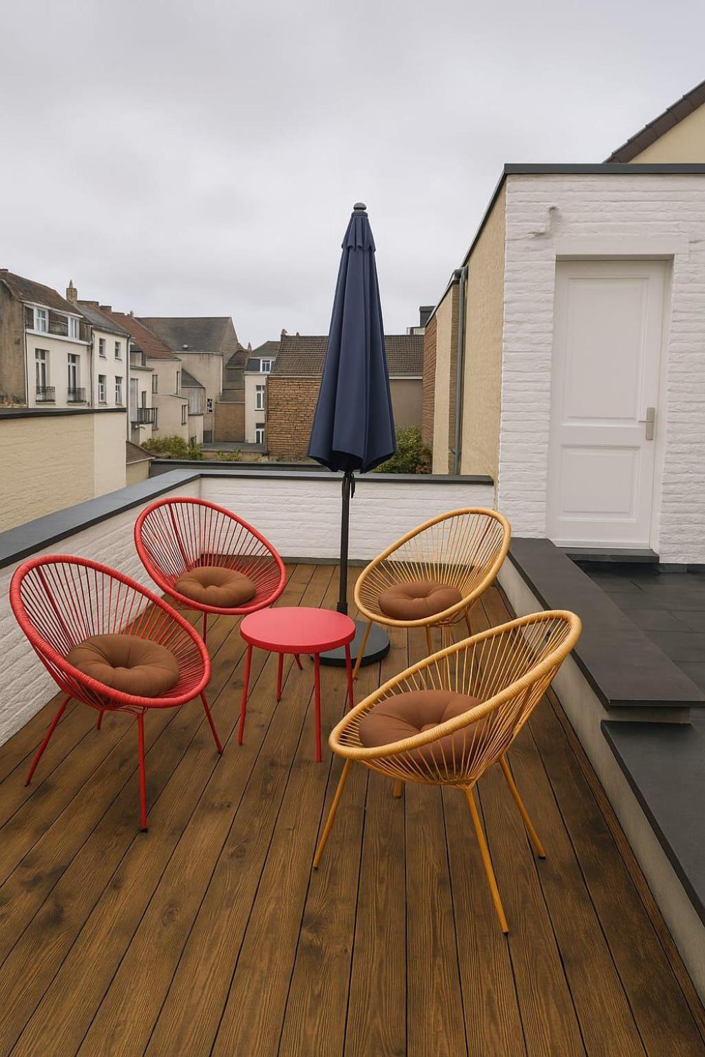 Stylish Flat With Rooftop In Ixelles Brussels