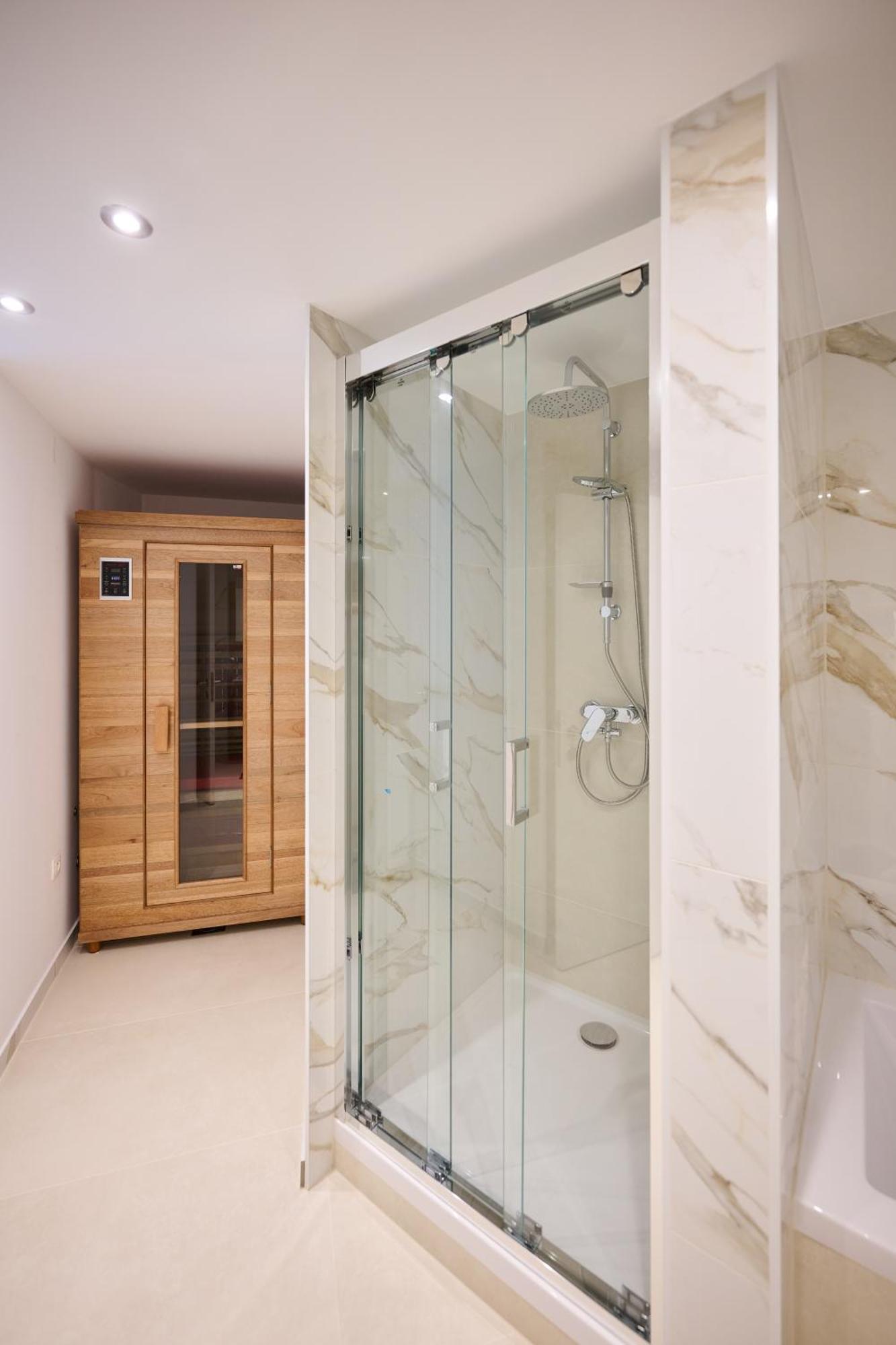 Apartment Toison D'or & Sauna Brussels