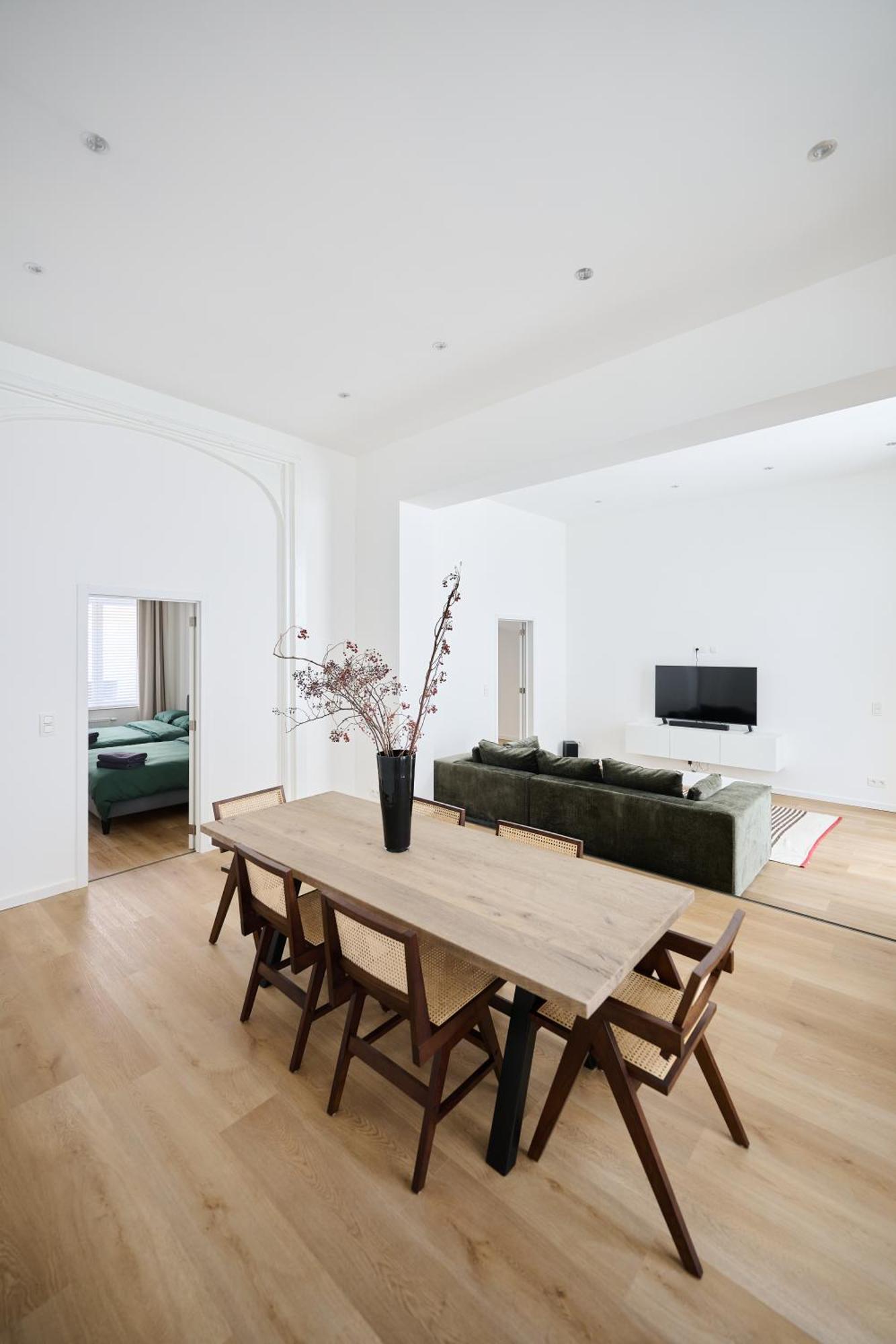 Apartment Toison D'or & Sauna Brussels