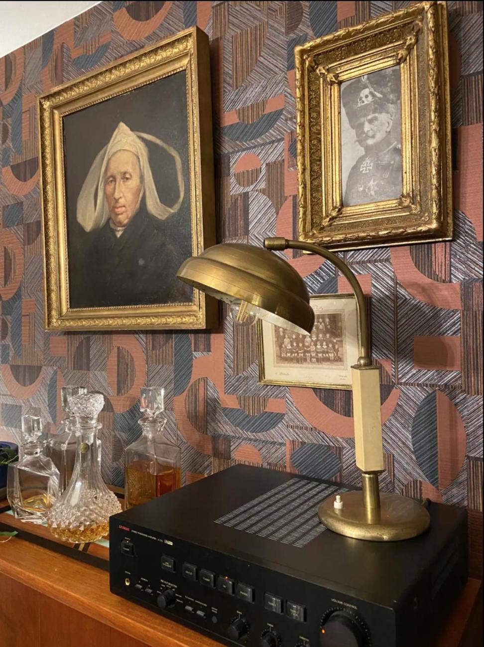 Overlooking * Brussels