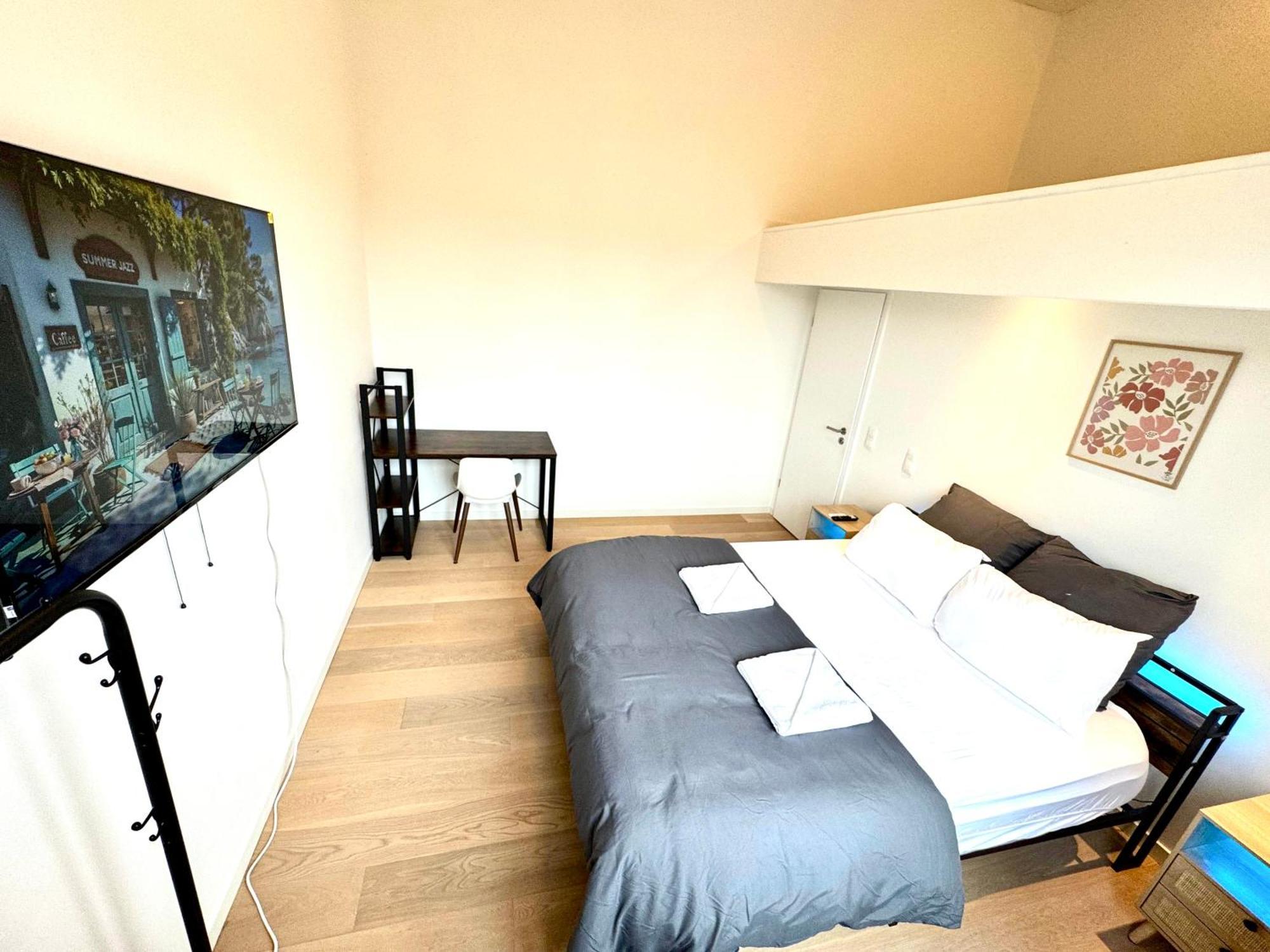 Ulb & Cambre Cosy Duplex Homestay *