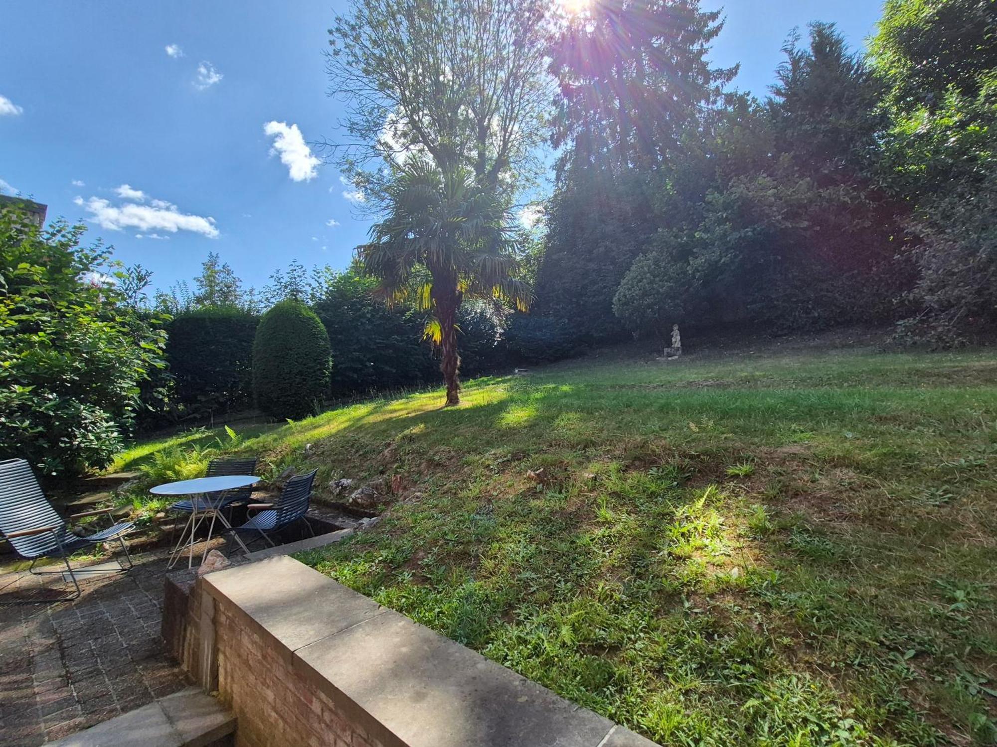 Souverain 94 Homestay Brussels