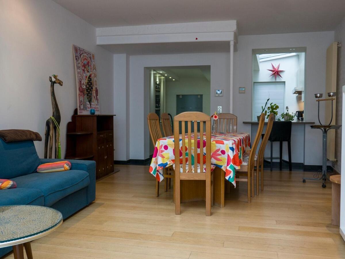 Villa Eya House, Cozy, Bright & Well Located Brussel