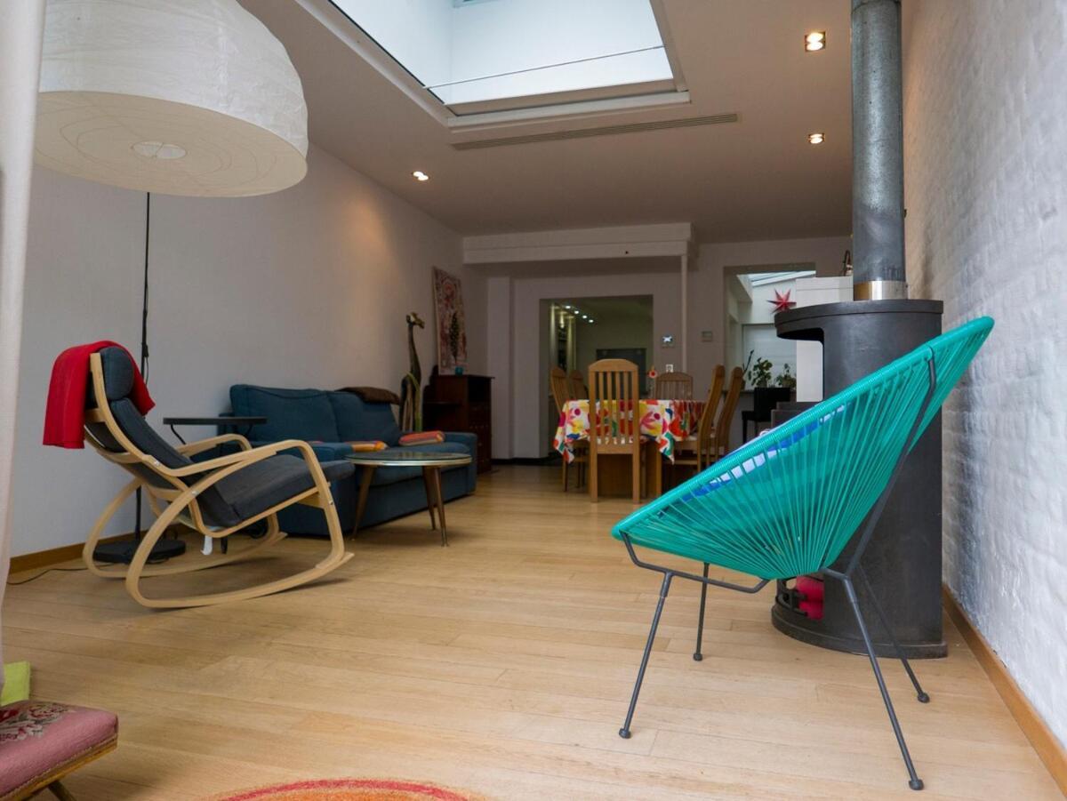 Villa Eya House, Cozy, Bright & Well Located *