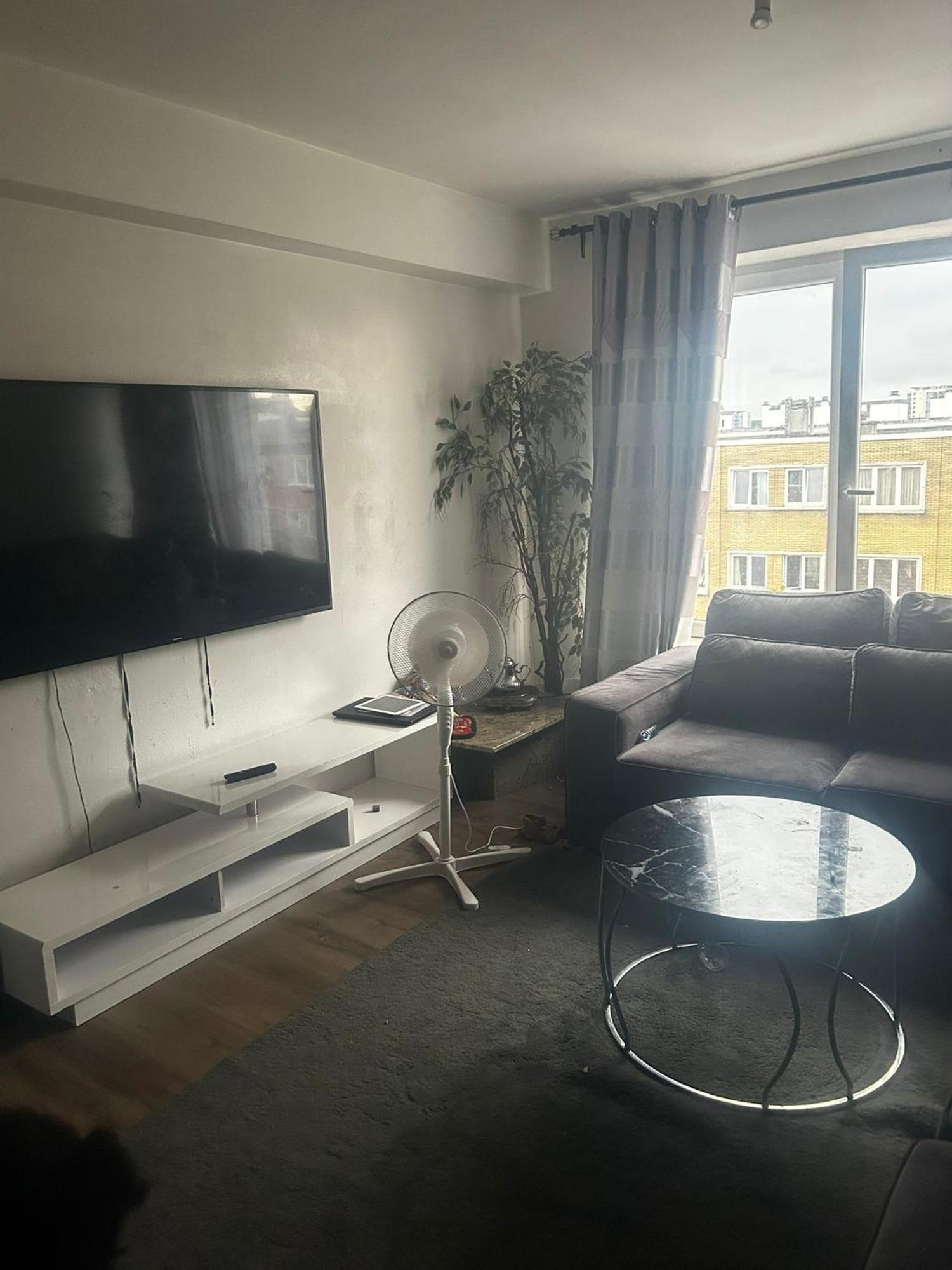 Apartment Sow