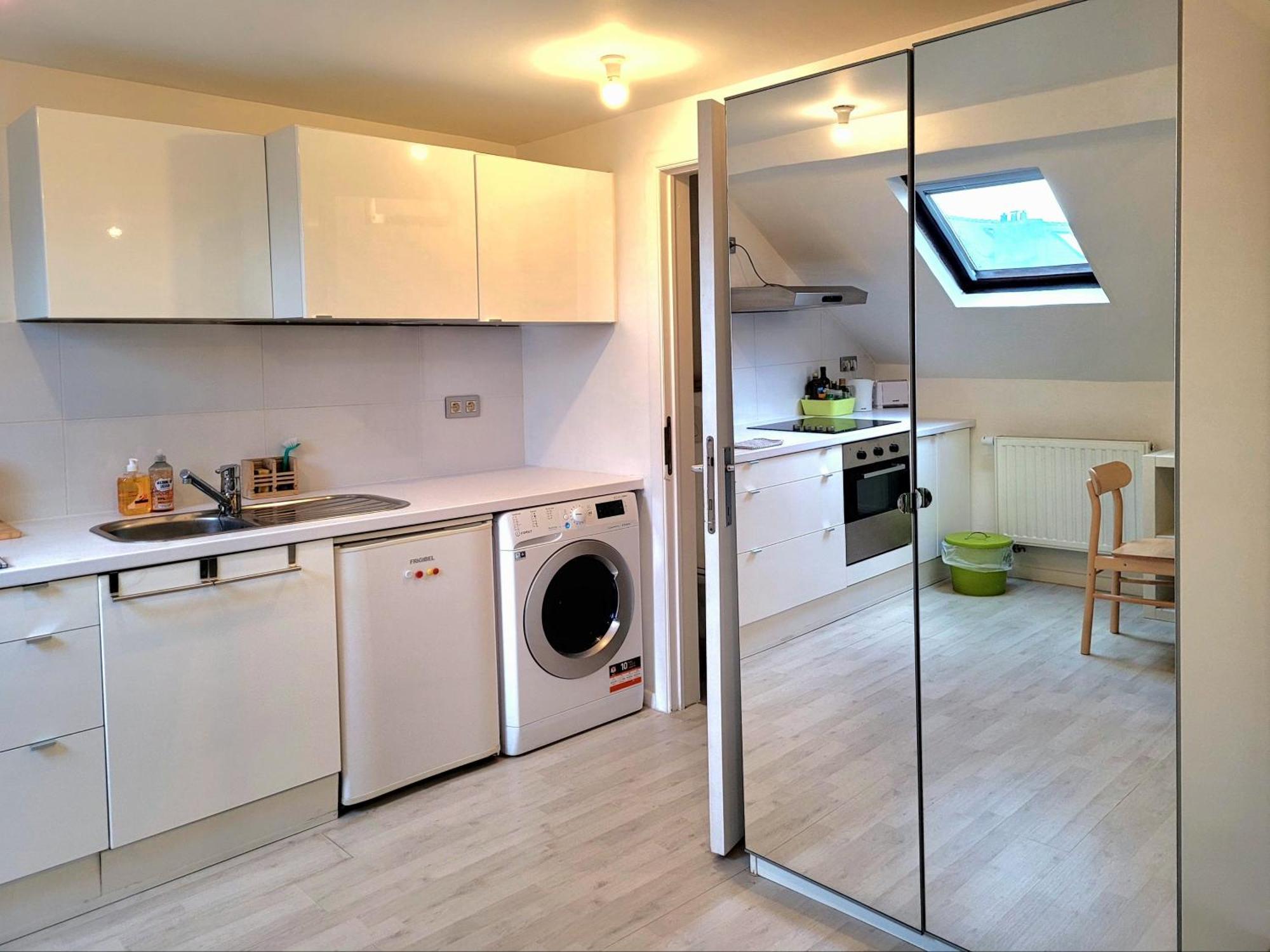 Apartment Comfortable Mini Loft In The Heart Of Brussels
