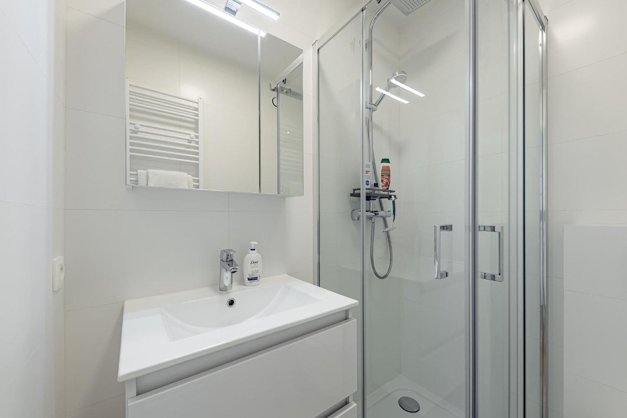 Apartment Fully Furnished And Modern Flat - Center Brussels