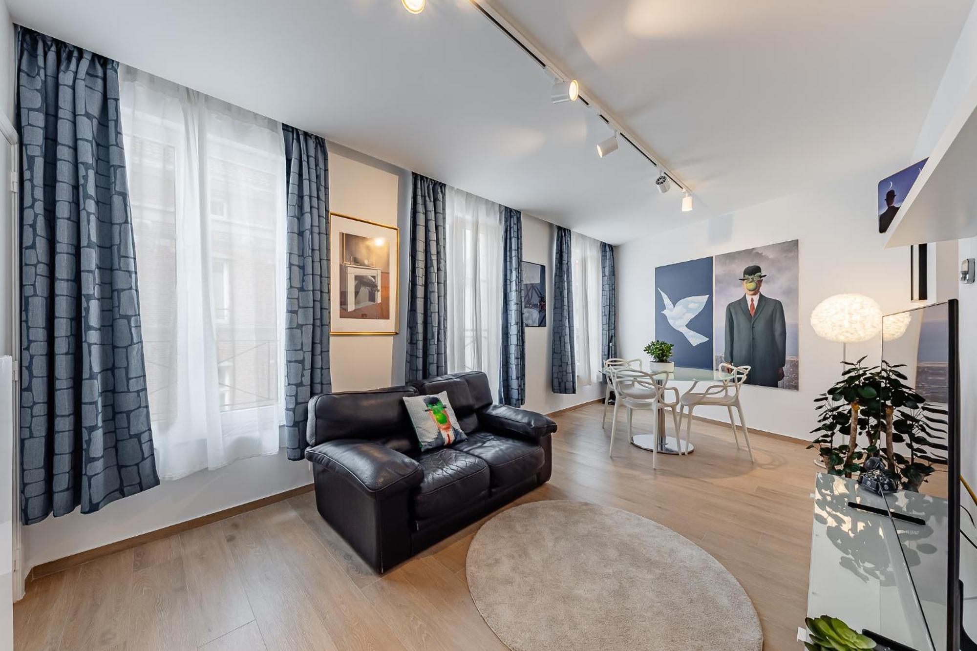 Fully Furnished And Modern Flat - Center Apartment