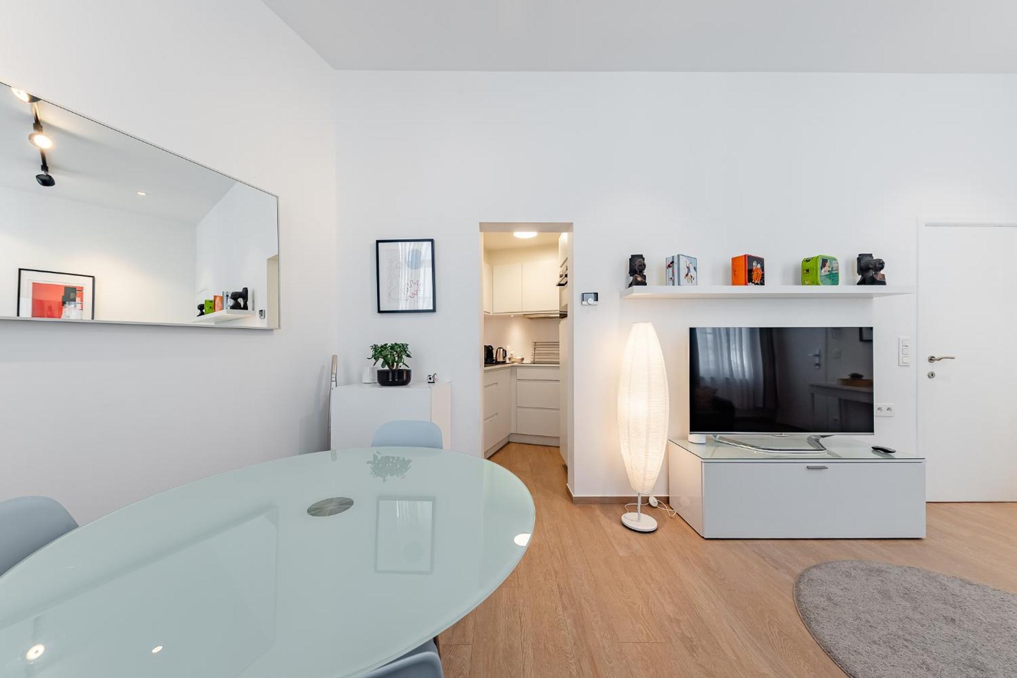 Apartment Fully Furnished And Modern Flat - Center Brüssel