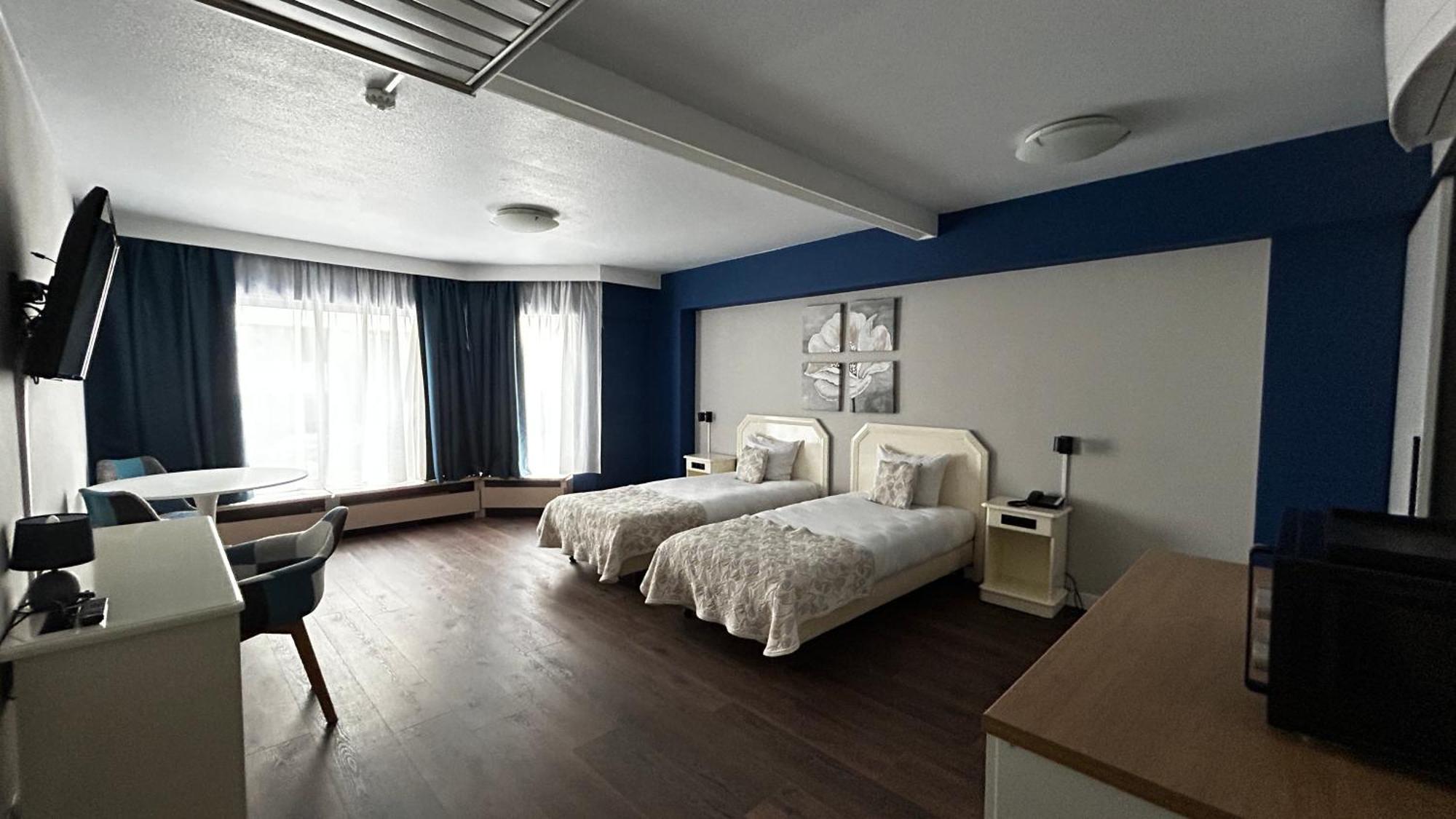 Hotel First Euroflat 4*