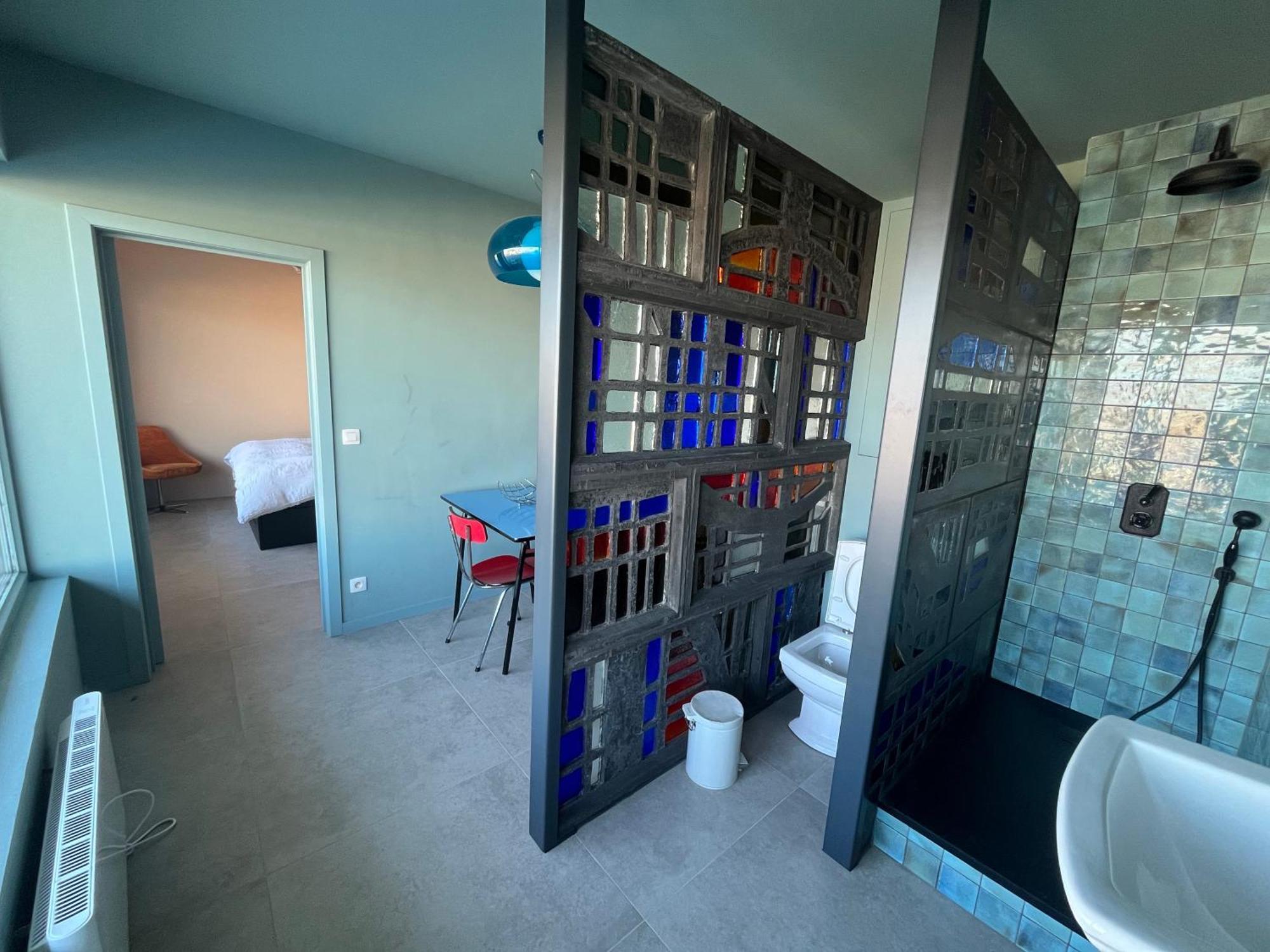 Overlooking Apartment