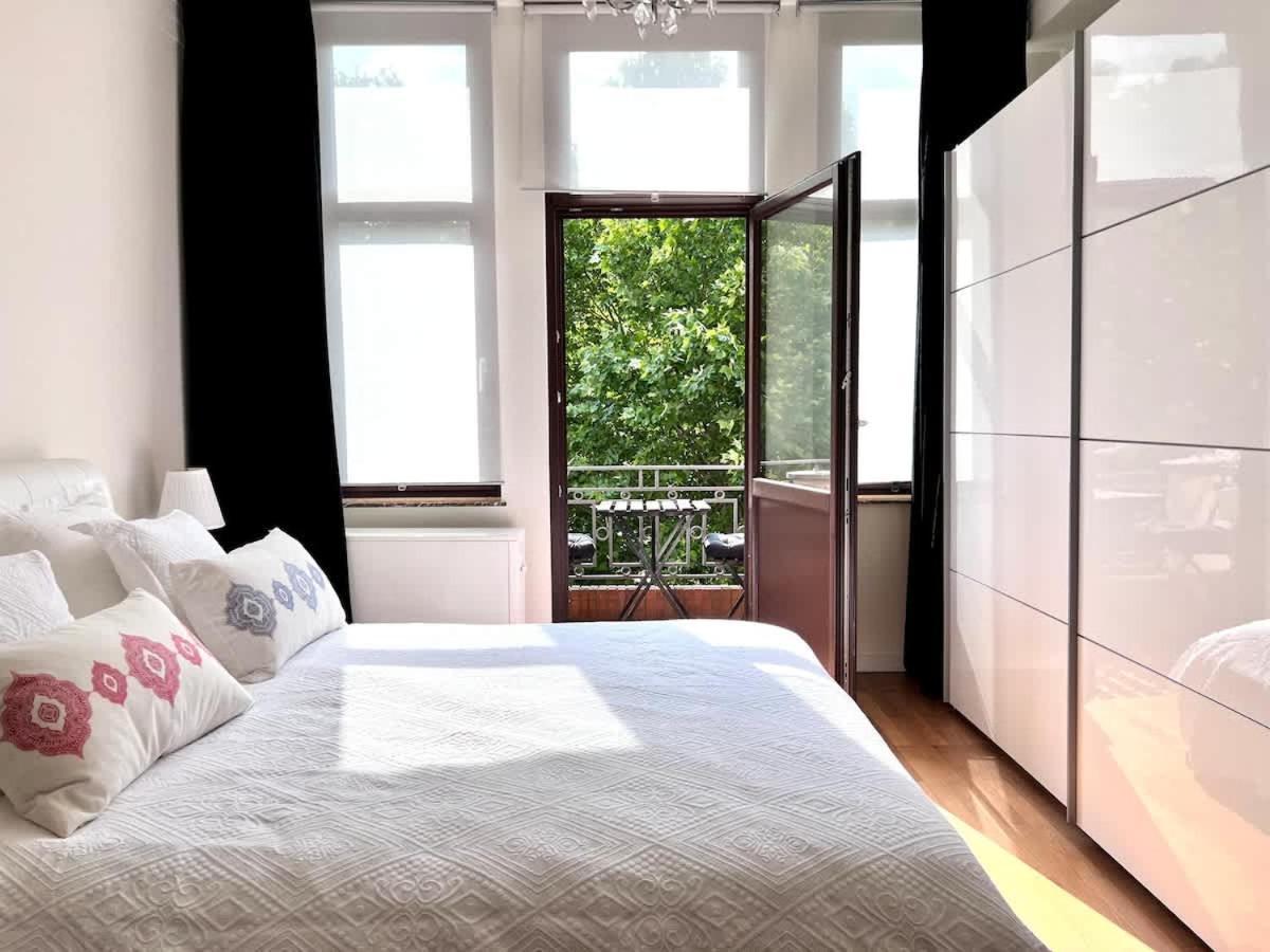 A Chic Haven In The Heart Of Urban Nature Apartment Brussels