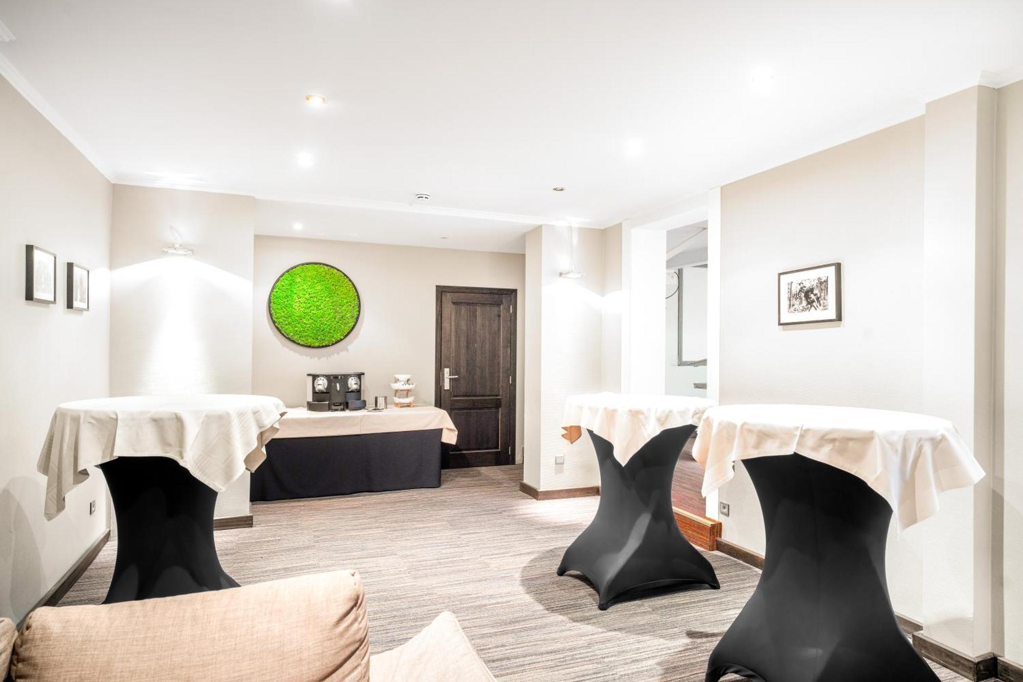 Marivaux Hotel 4*