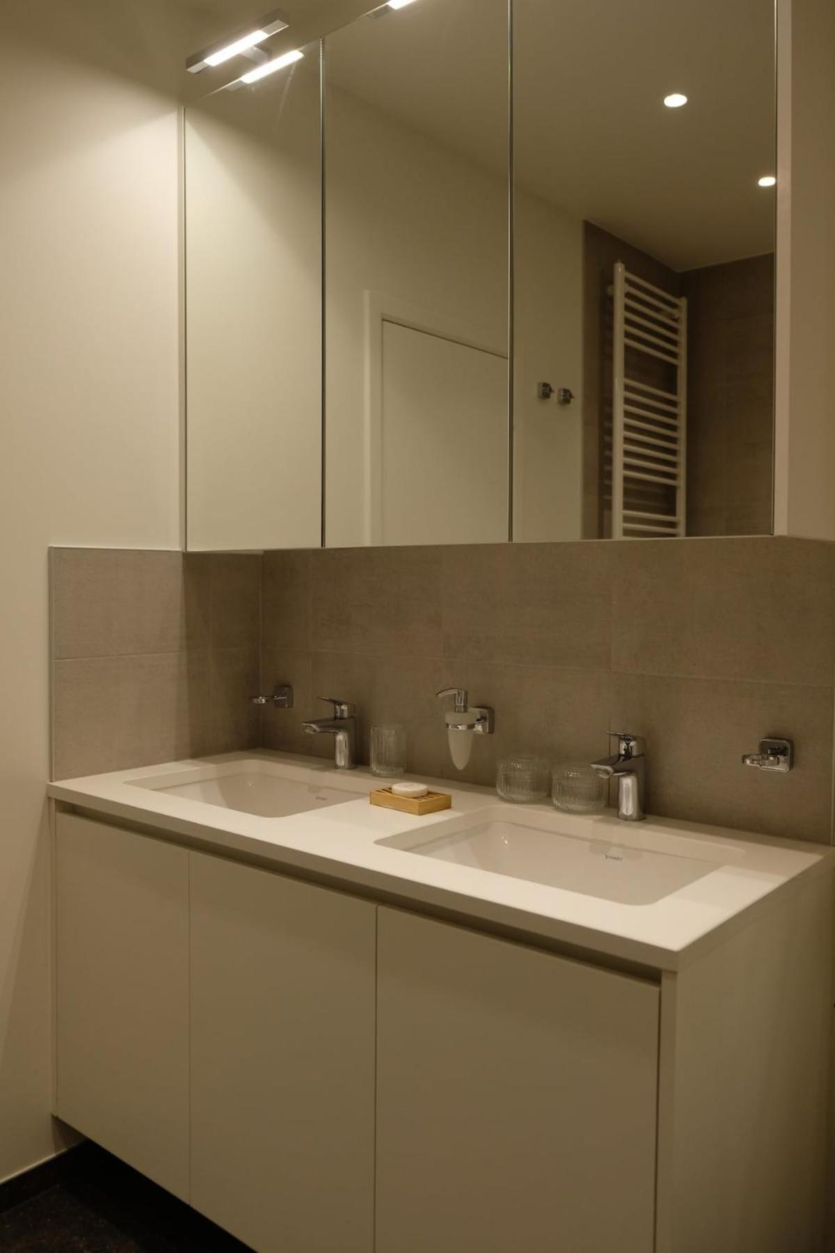 Center Spacious And *