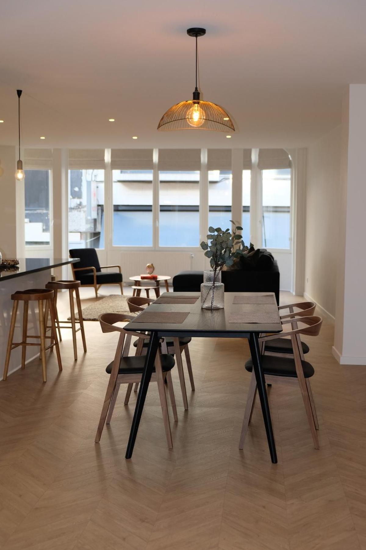 Center Spacious And Brussels