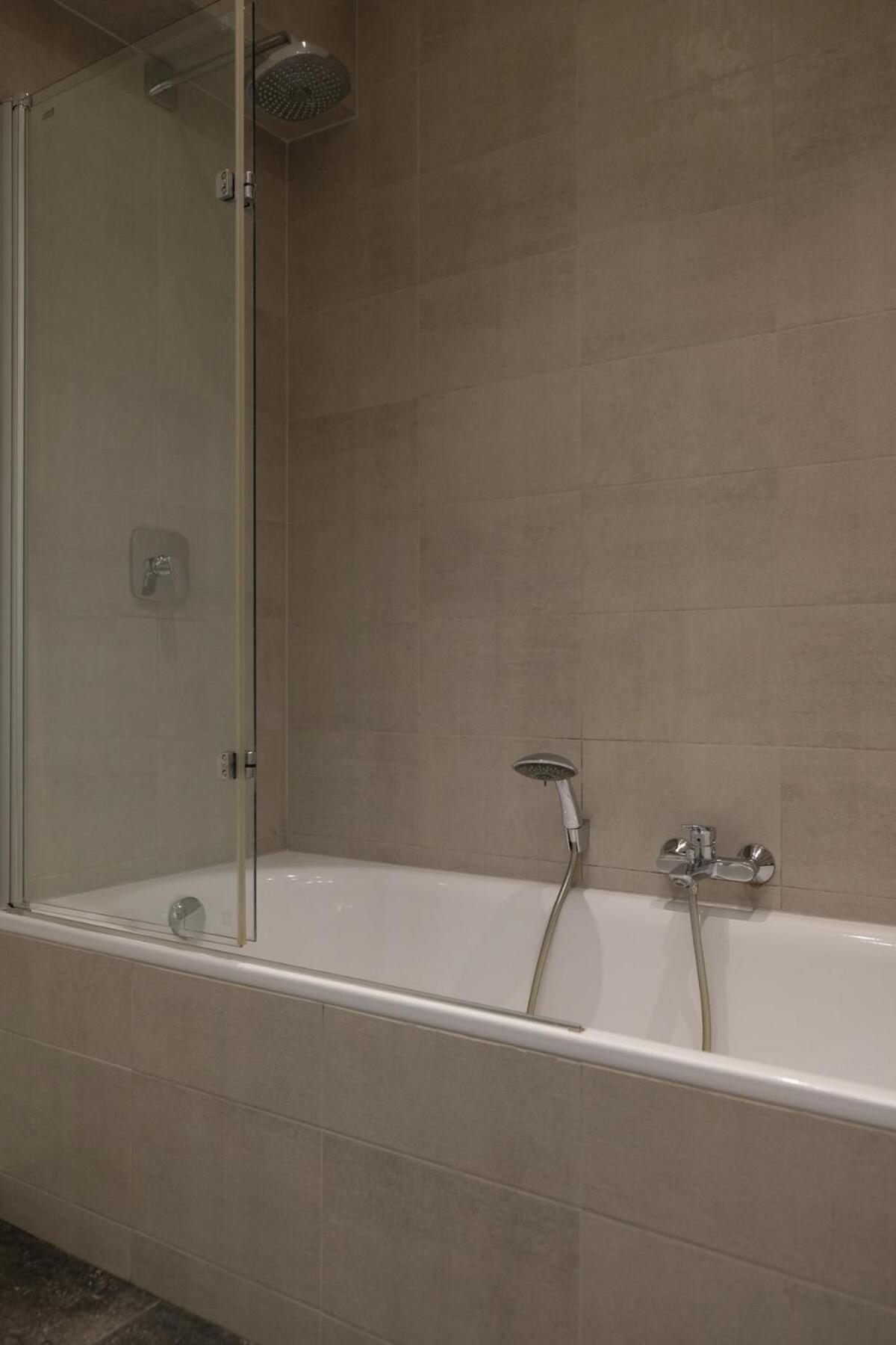 Apartment Center Spacious And Brussels