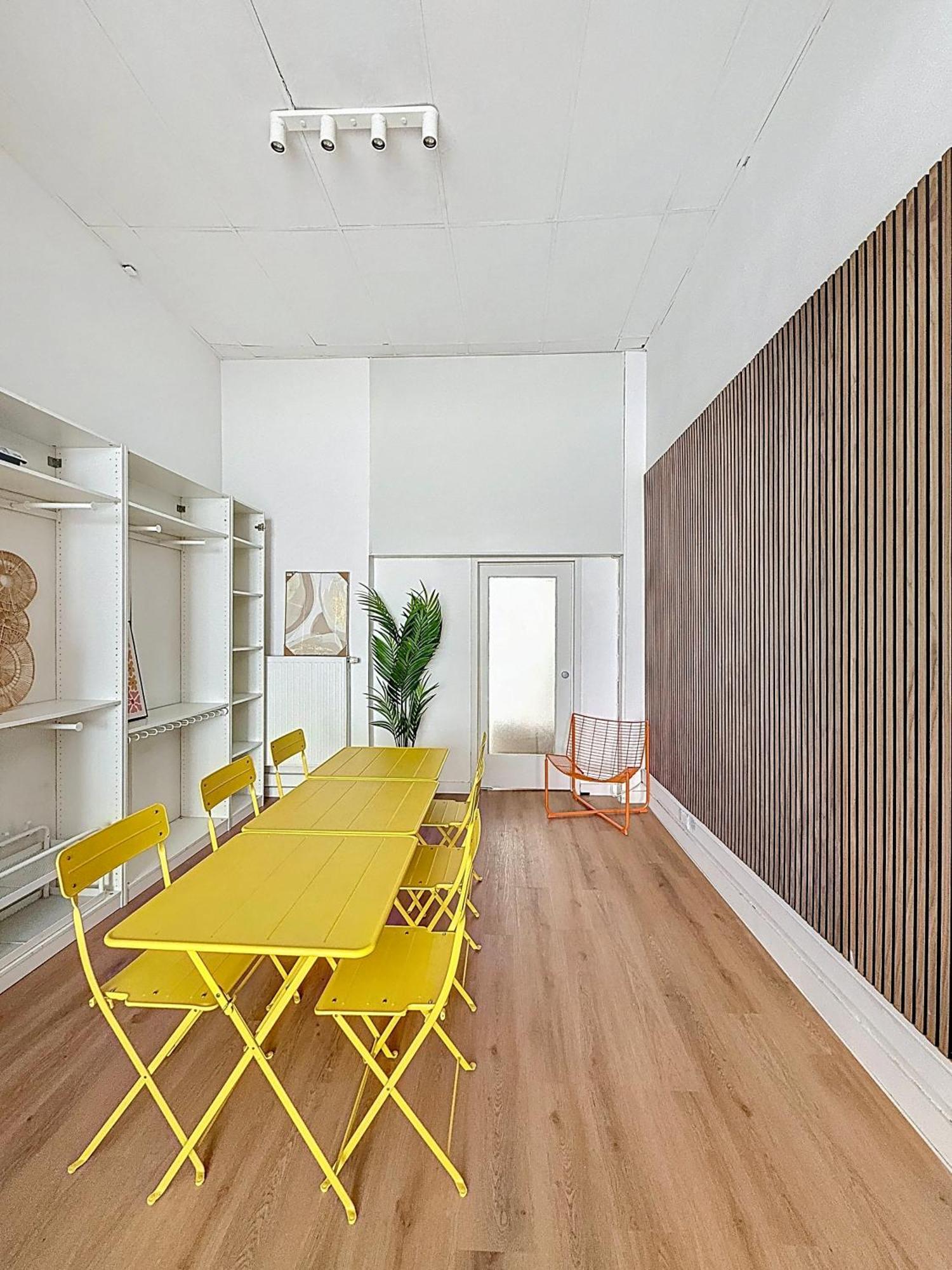 Spot - Louise * Brussels