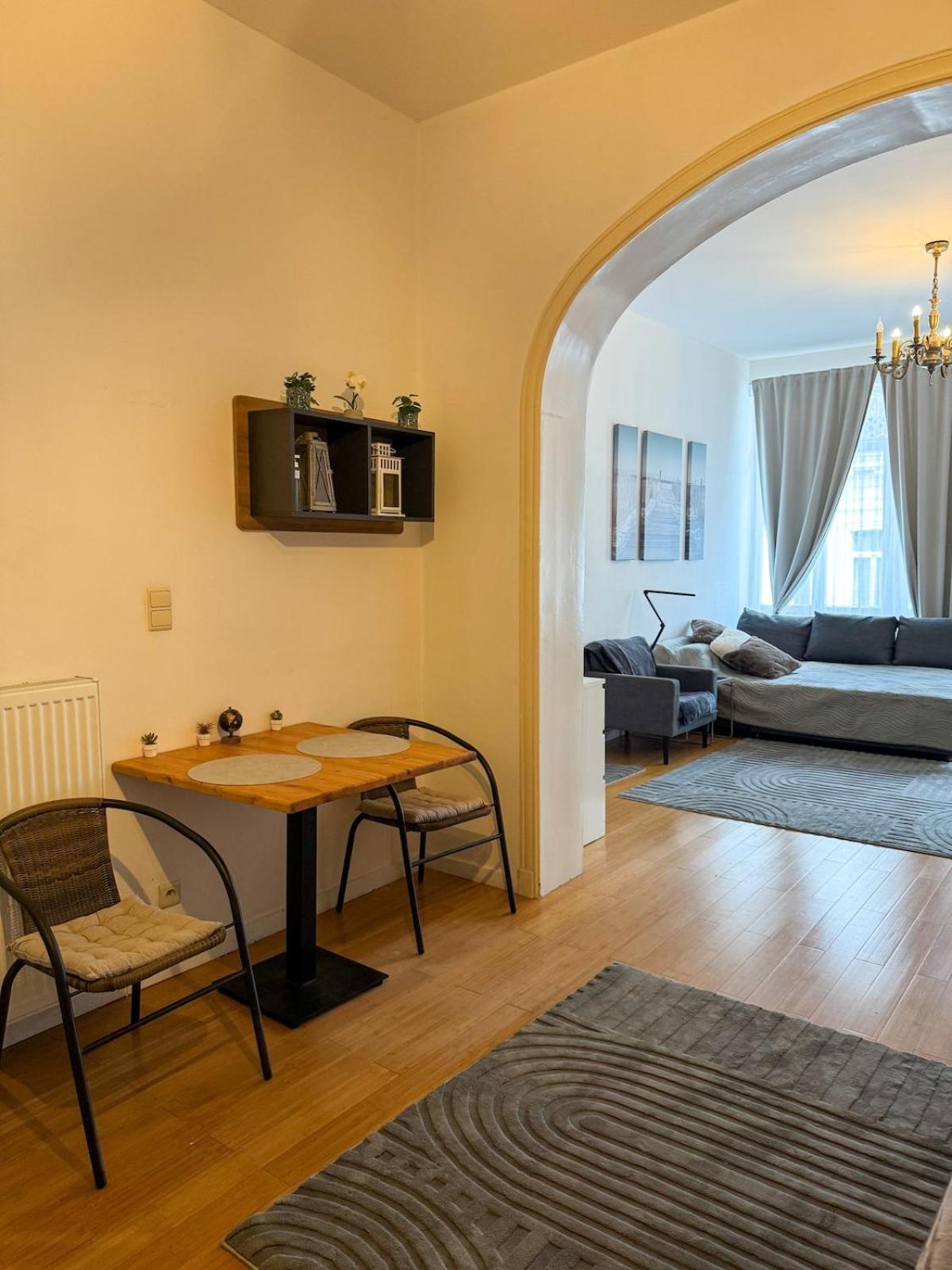 Apartment The Louise Brussels