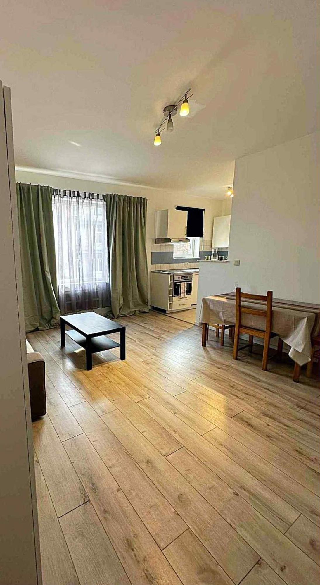 Quartier Ixelles - Metro Porte De Namur Apartment