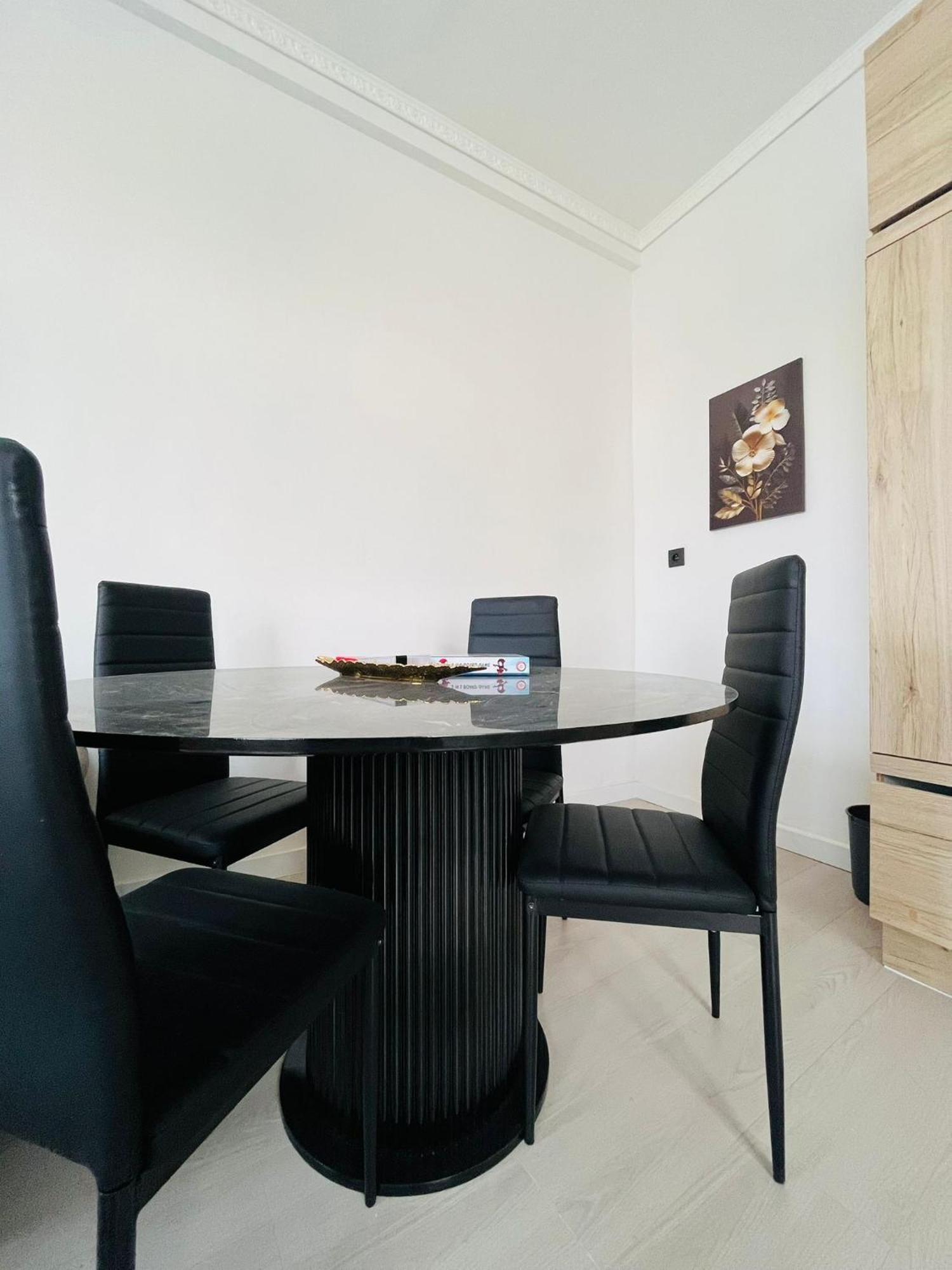 Apartment Garden's Jacuzzi 1 *