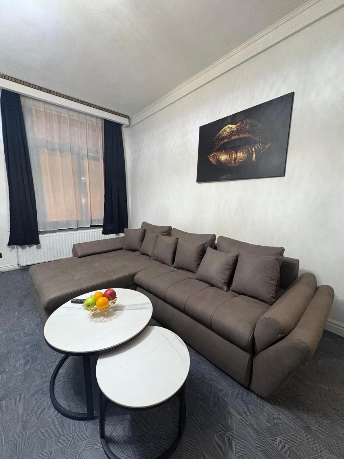 Garden's Jacuzzi 1 Apartment