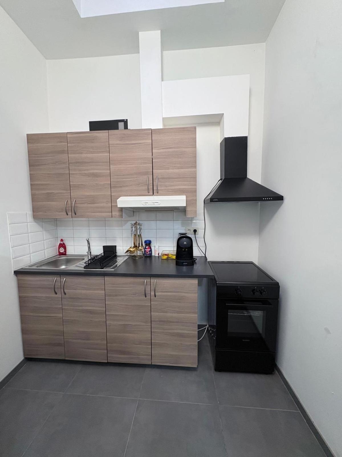 Garden's Jacuzzi 1 *