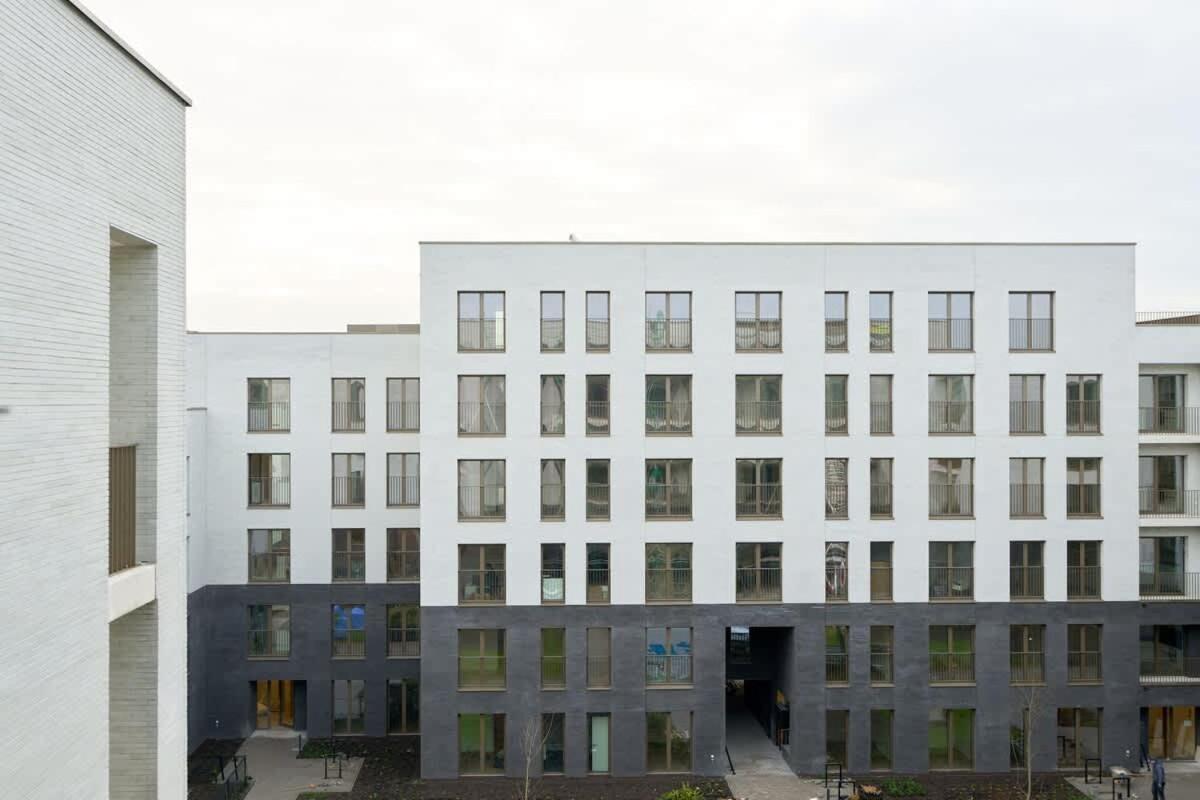 Brand New & Modern 1 Bedroom Apartment Brussels