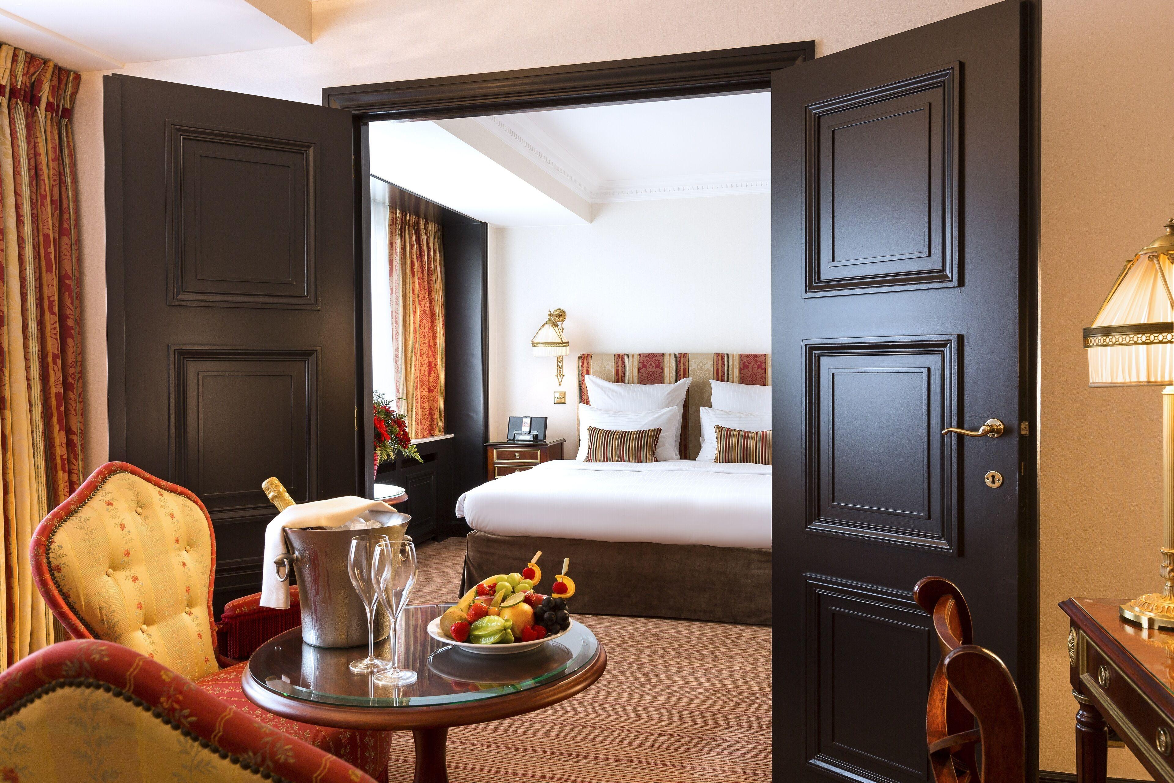 Barsey By Warwick 4* Brussels