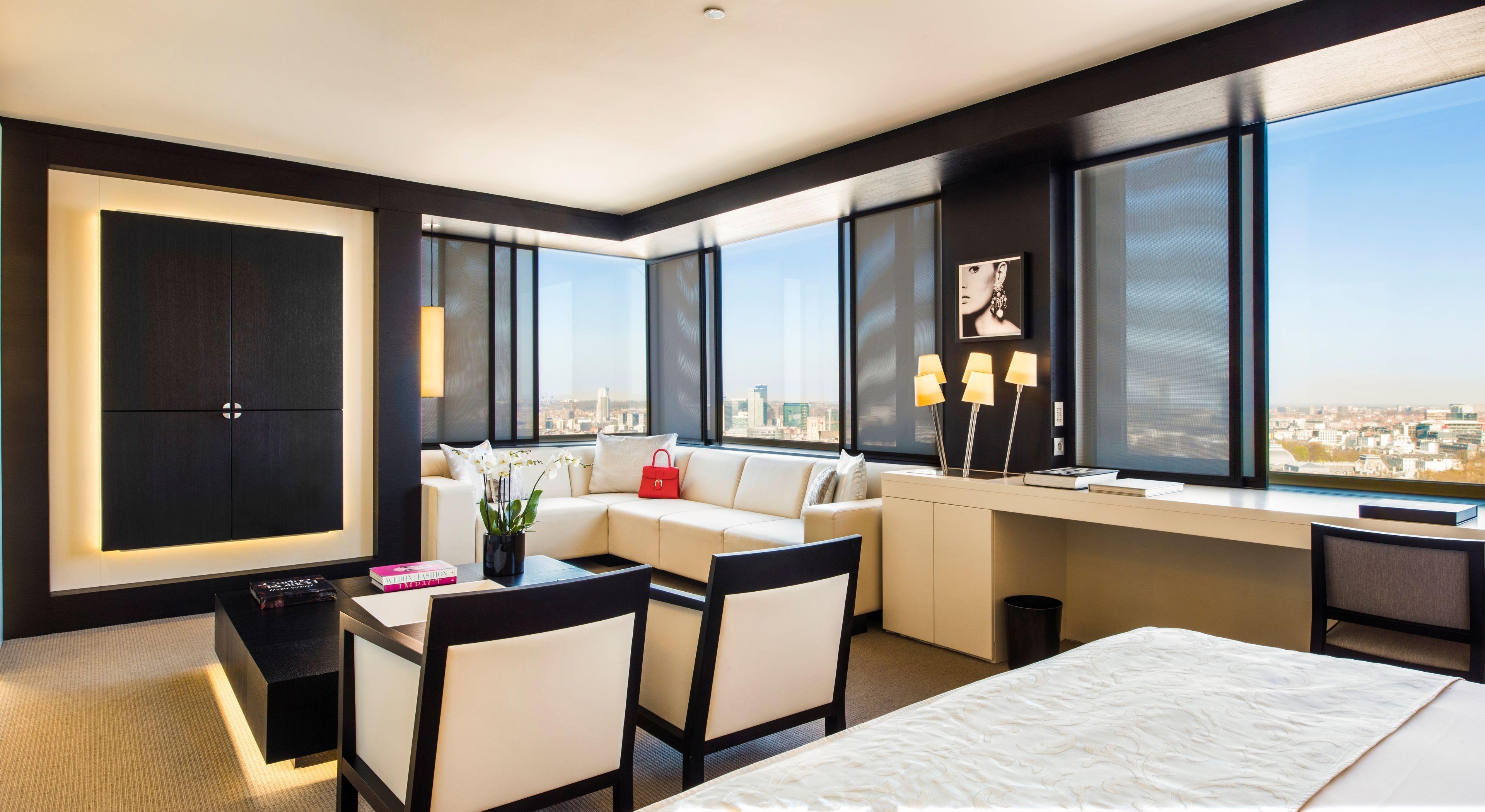Hotel The
