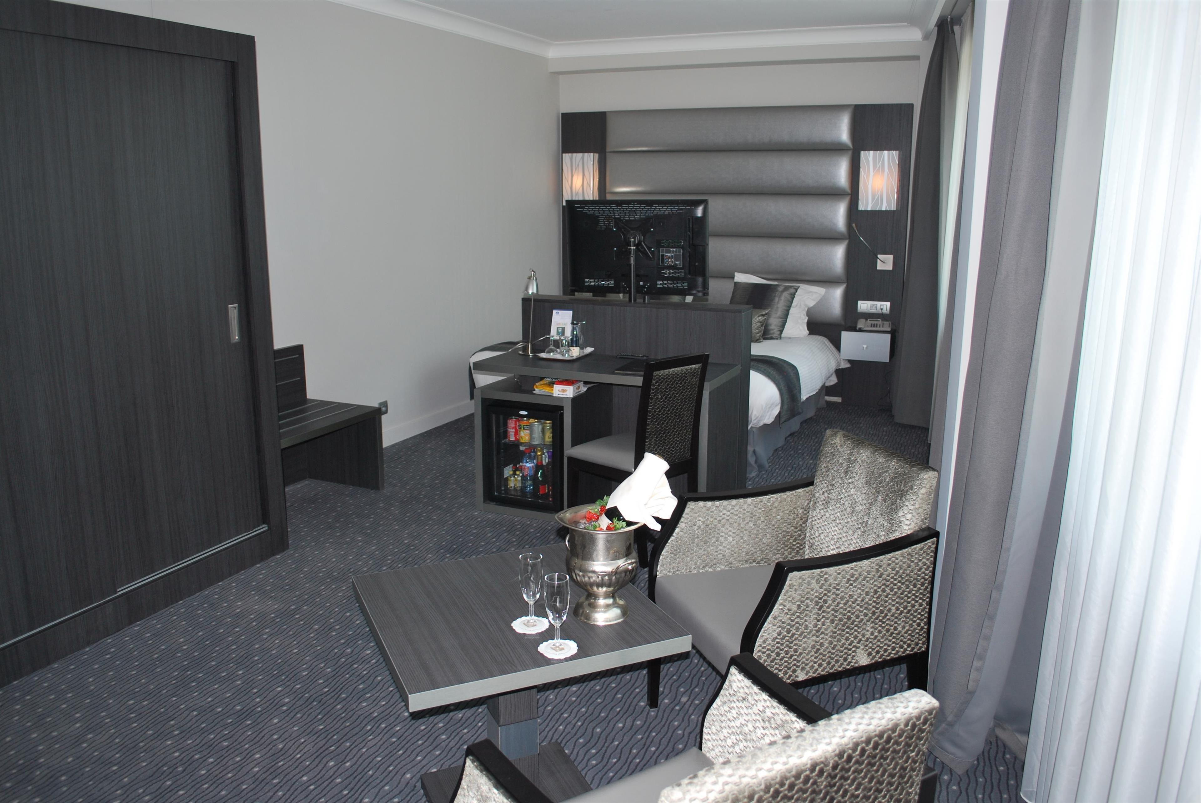 Hotel Western Royal Centre