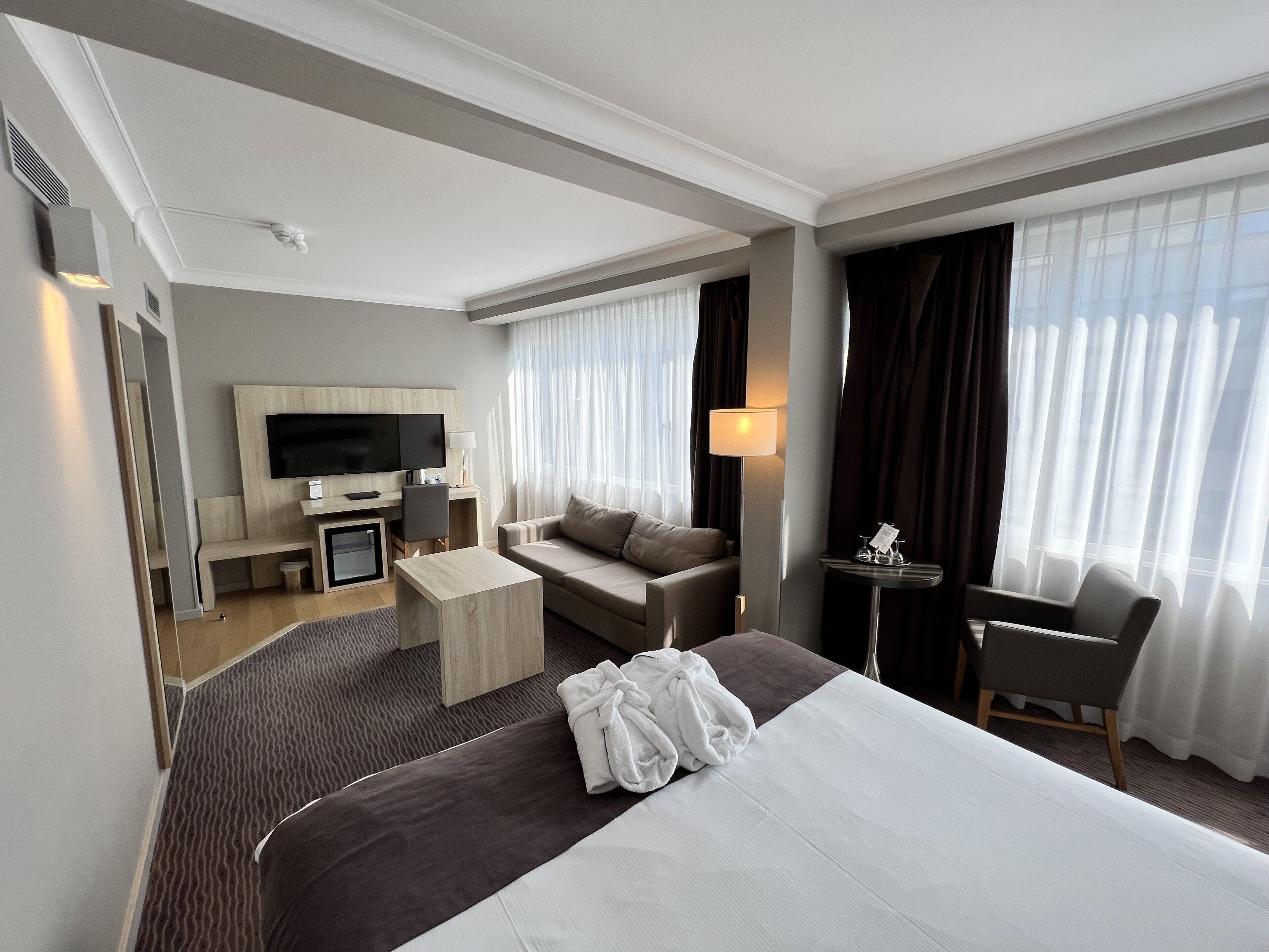 Hotel Western Royal Centre 3*