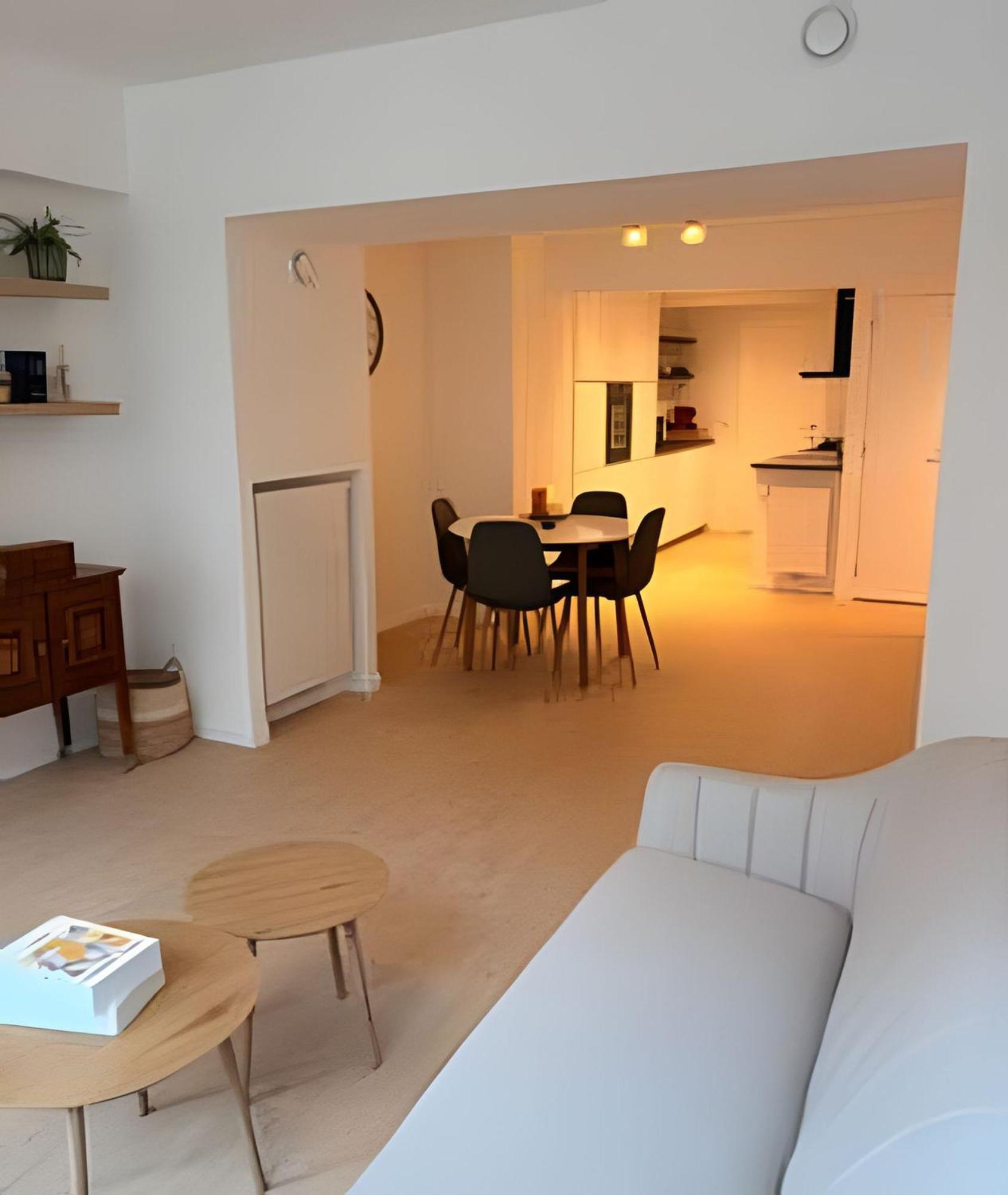 With Ensuite And Garden