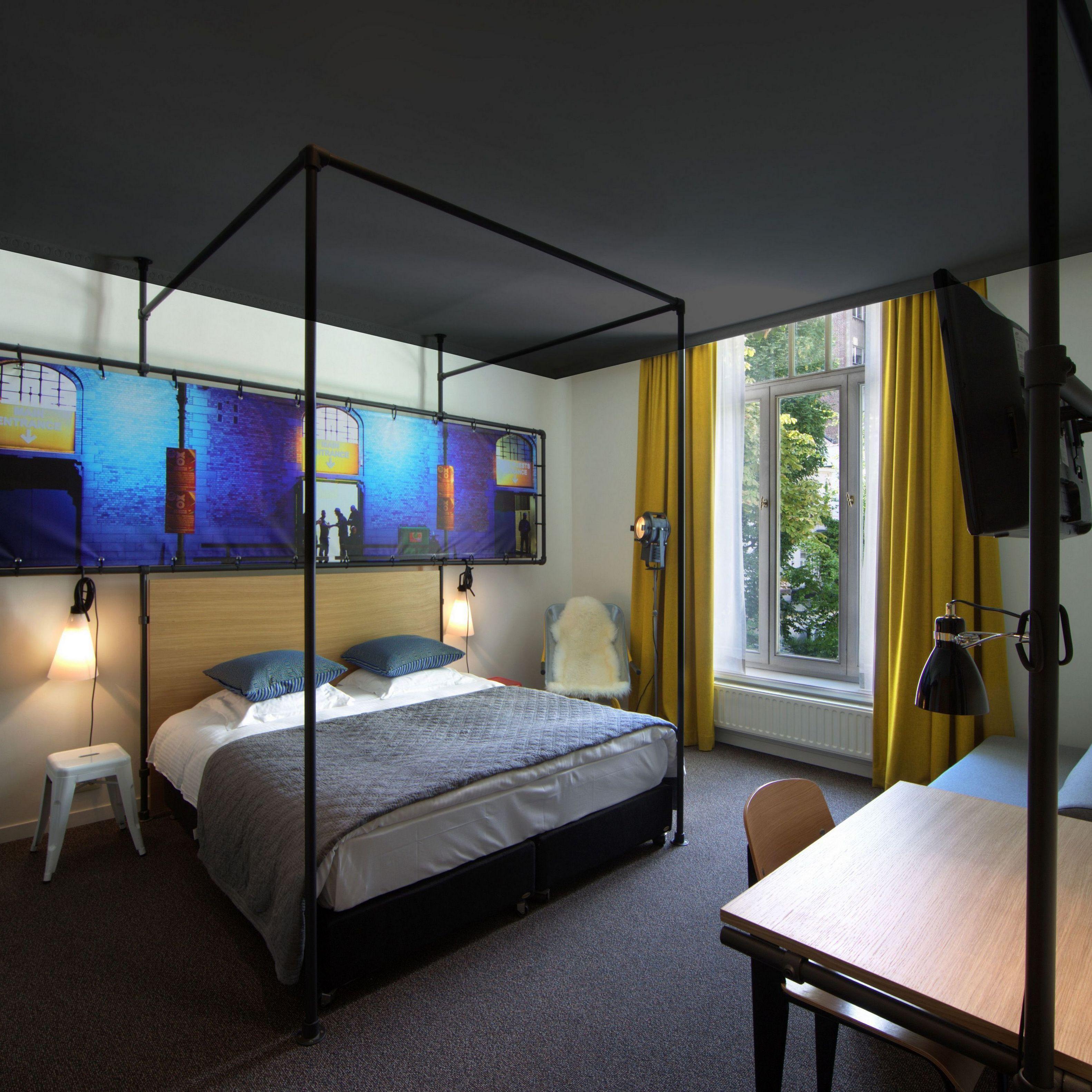 Hotel Zoom 4*