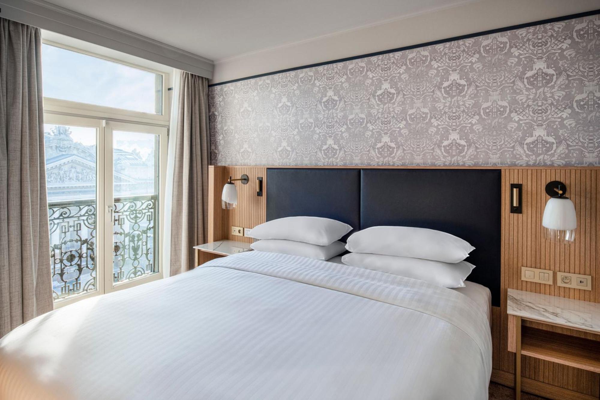 Marriott Grand Place Hotel