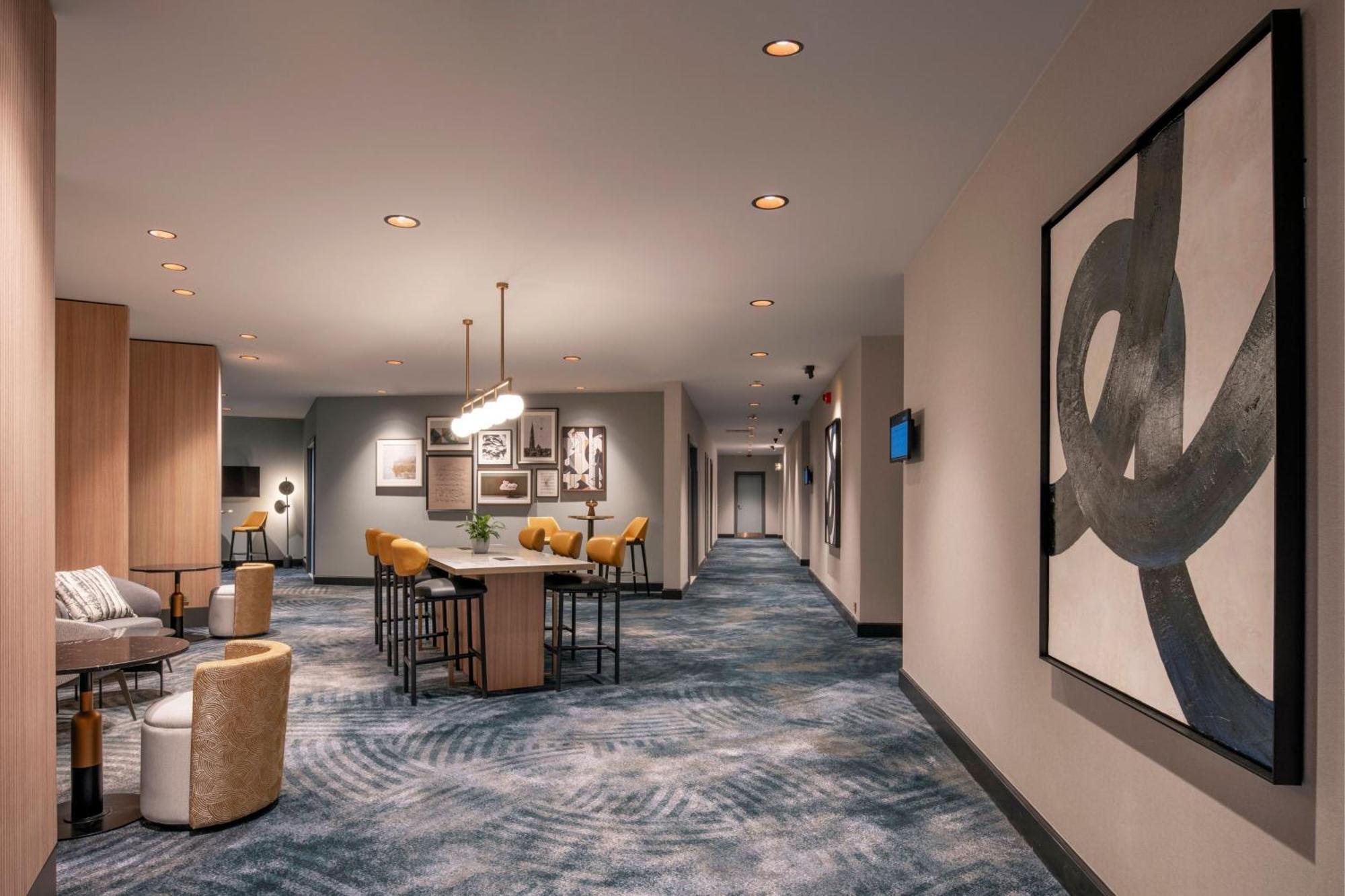 Marriott Grand Place 4*