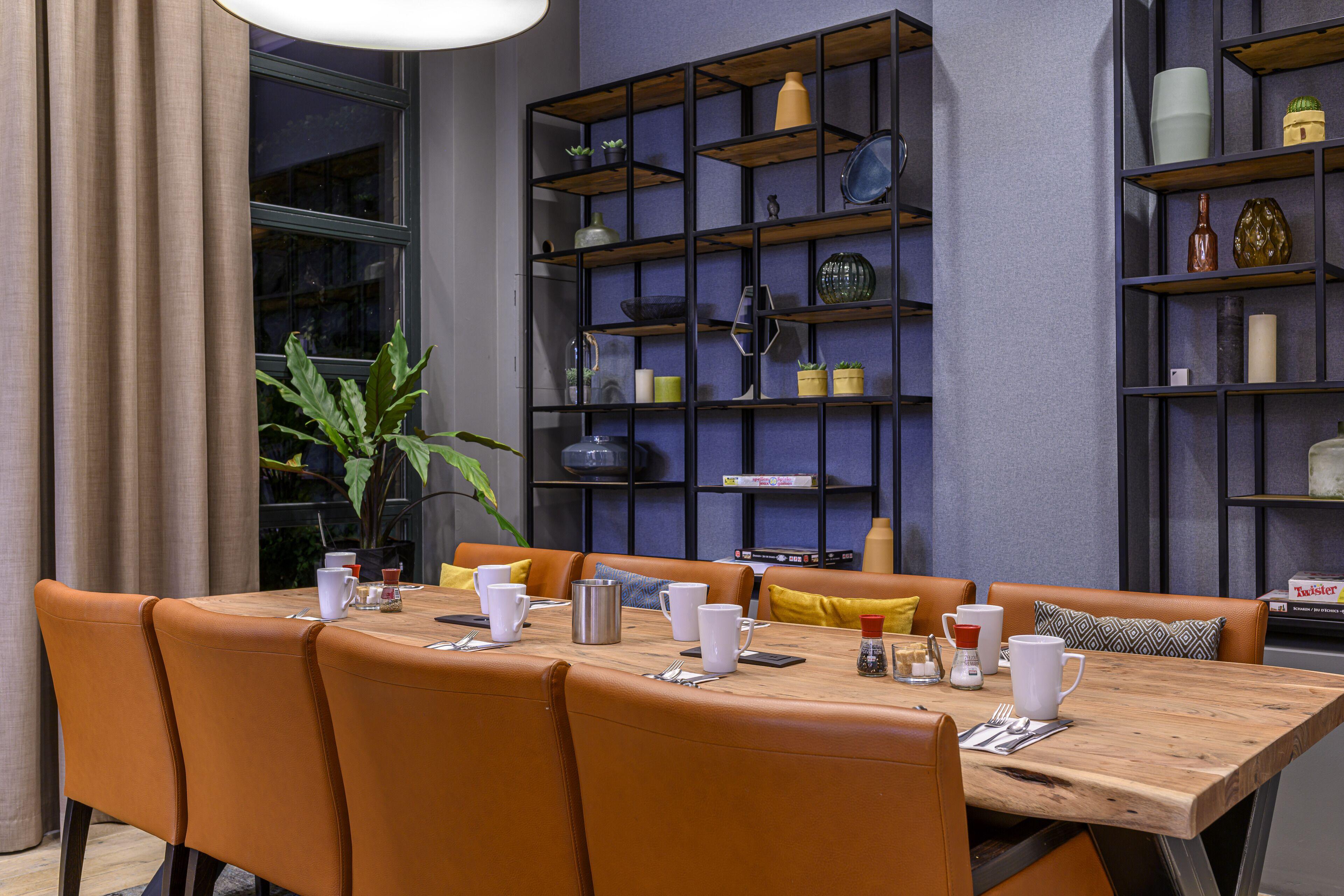 Schuman By Ihg 4*