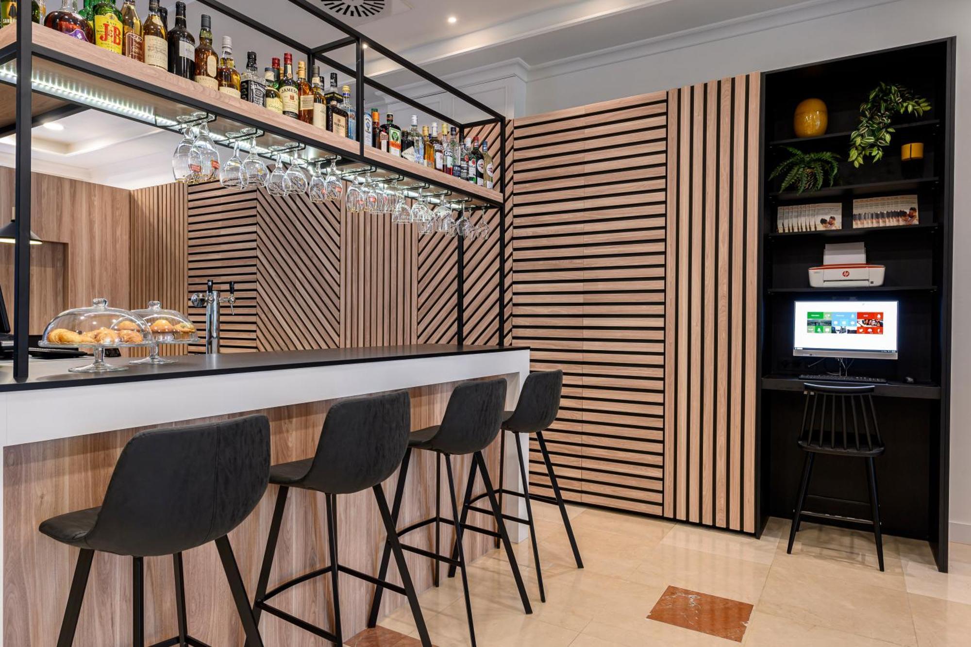 Hotel Schuman By Ihg Brussels