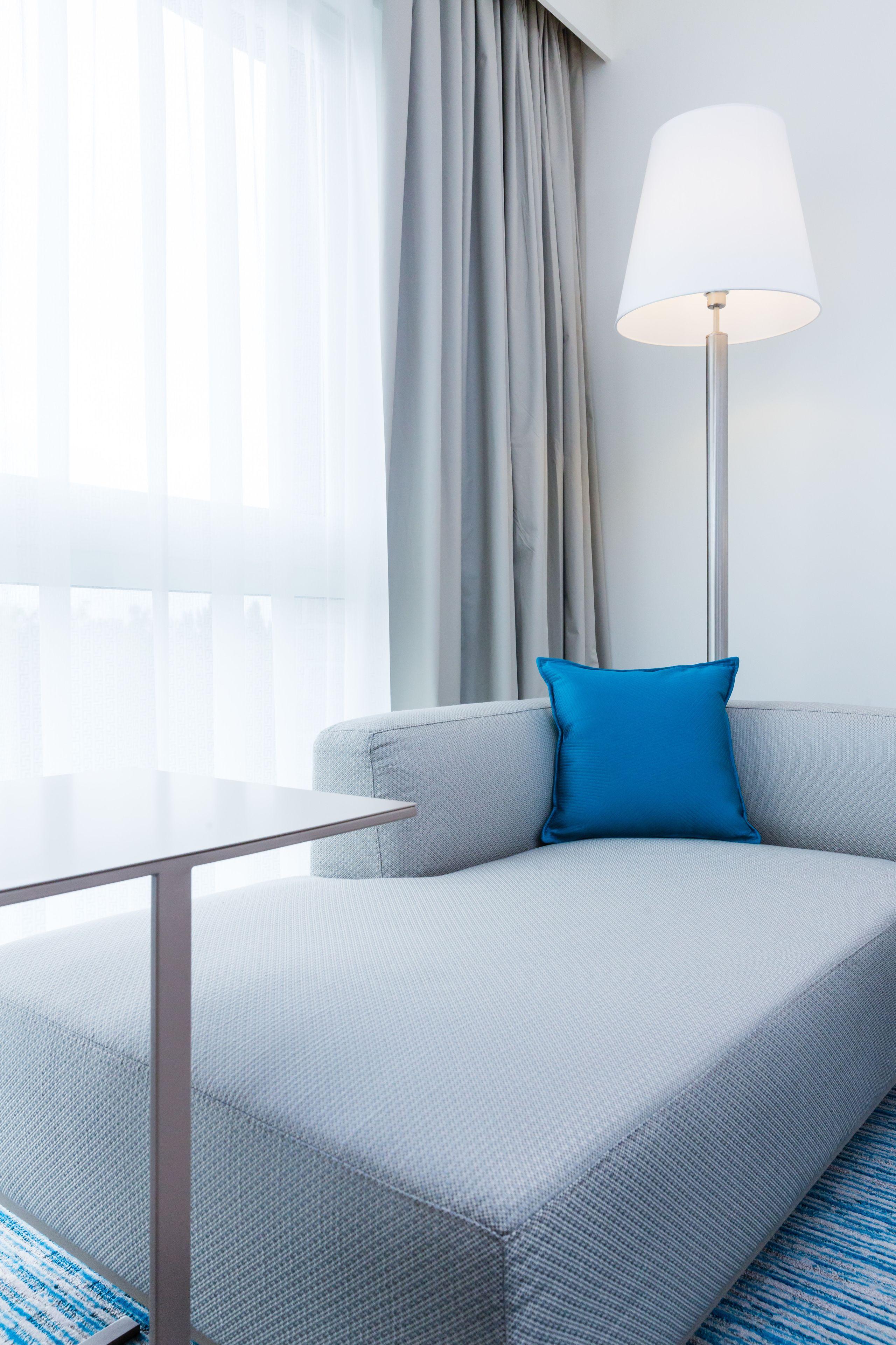 Courtyard By Marriott Hotel