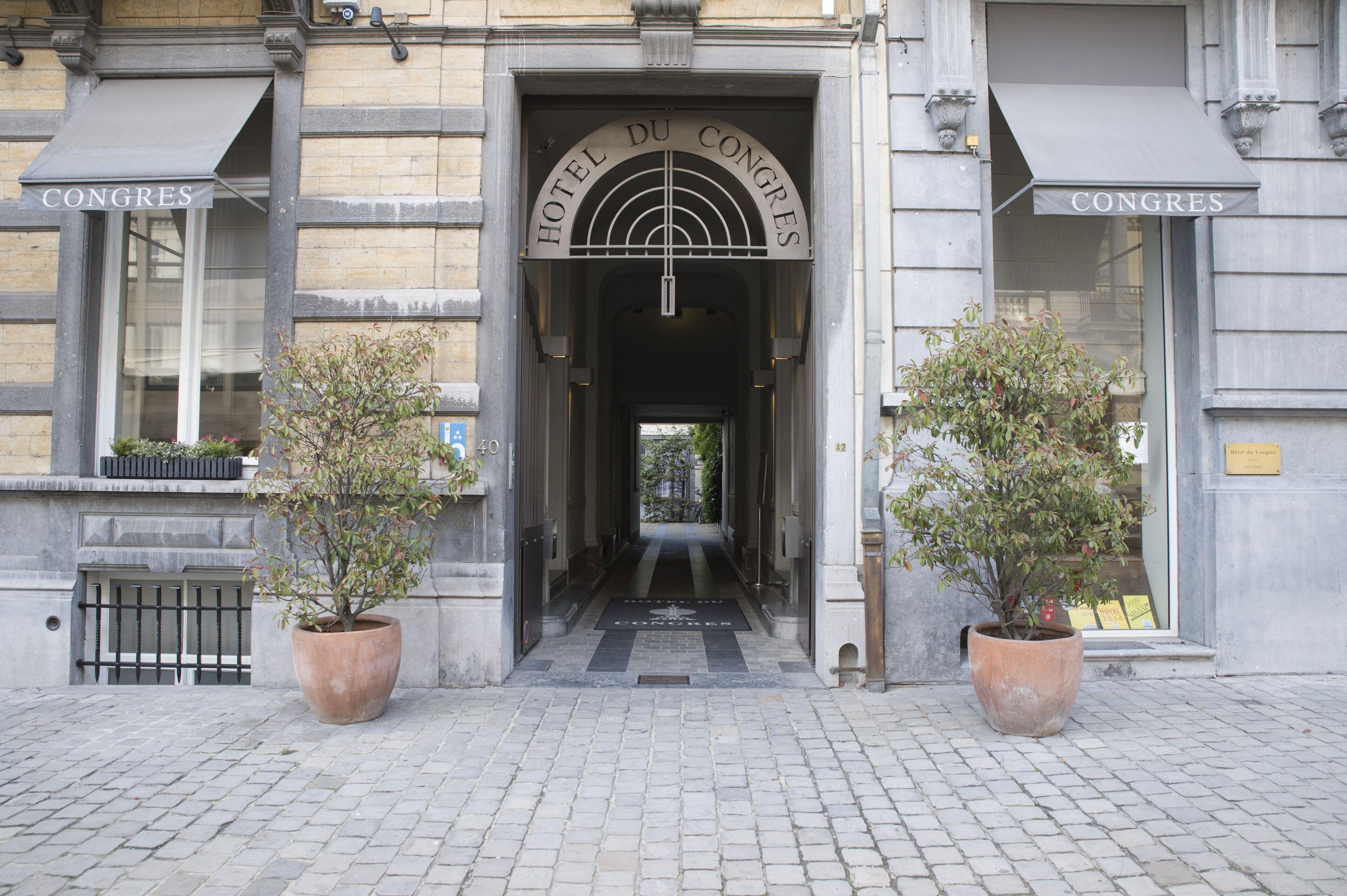 Hotel Du Congres 3*